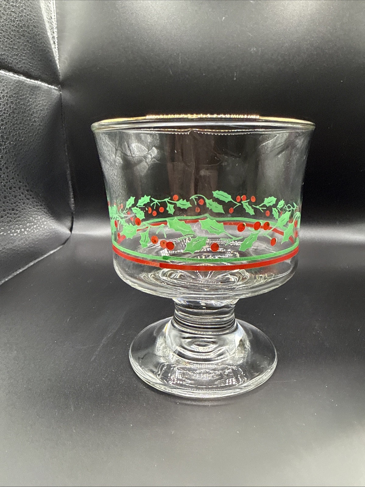 1987 Vintage Arby\'s Libbey Christmas Holly Berry Parfait Glasses, Set Of 18 1987 Vintage Arby\'s Libbey Christmas Holly Berry Parfait Glasses, Set Of 18