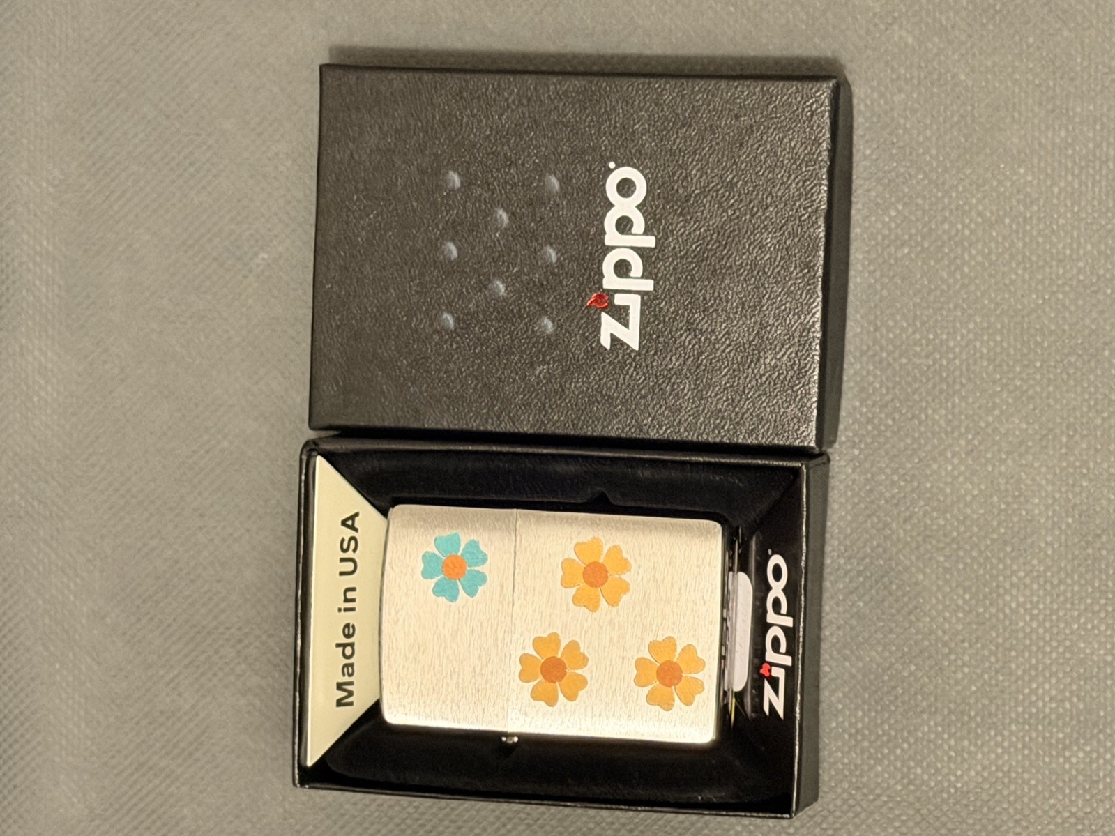 NIB Ariana Grande Eternal Sunshine Tour Pop Up Exclusive Zippo Lighter 🔥 NIB Ariana Grande Eternal Sunshine Tour Pop Up Exclusive Zippo Lighter 🔥