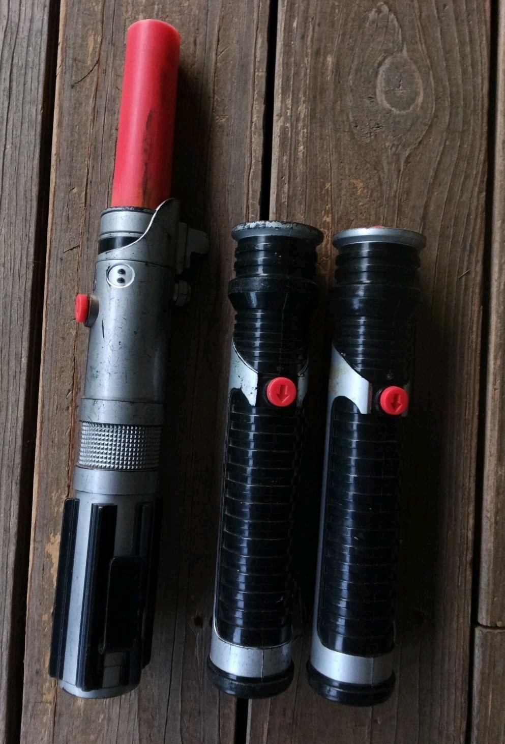 Lot Of 3 Lightsabers 2004, 2 1999 Hasbro LFL Star Wars Anakin Skywalker Lot Of 3 Lightsabers 2004, 2 1999 Hasbro LFL Star Wars Anakin Skywalker