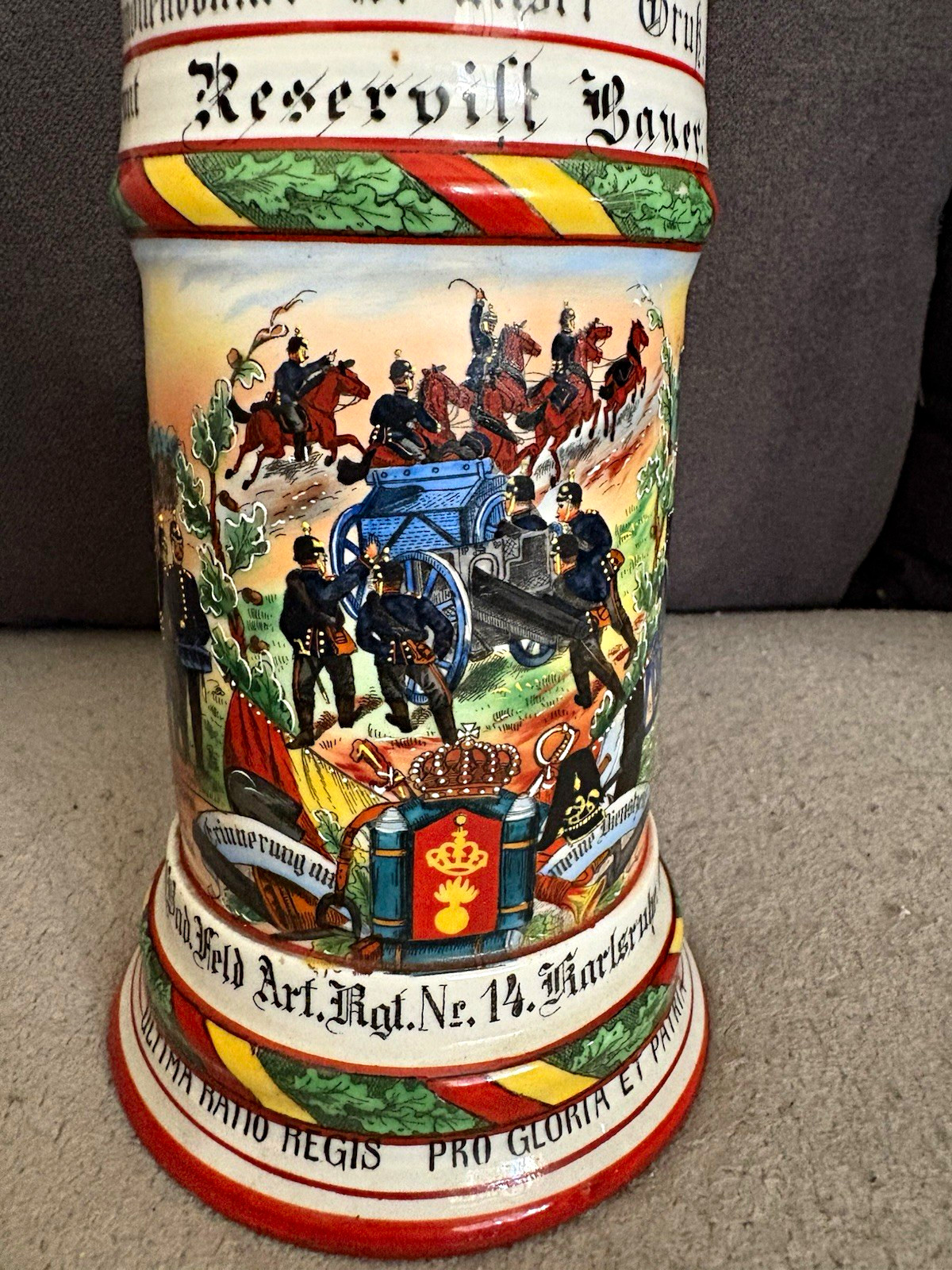 German Lidded Beer Stein regt 14Karlsruhe 1905-07 Lid Horseback / sold AS IS German Lidded Beer Stein regt 14Karlsruhe 1905-07 Lid Horseback / sold AS IS