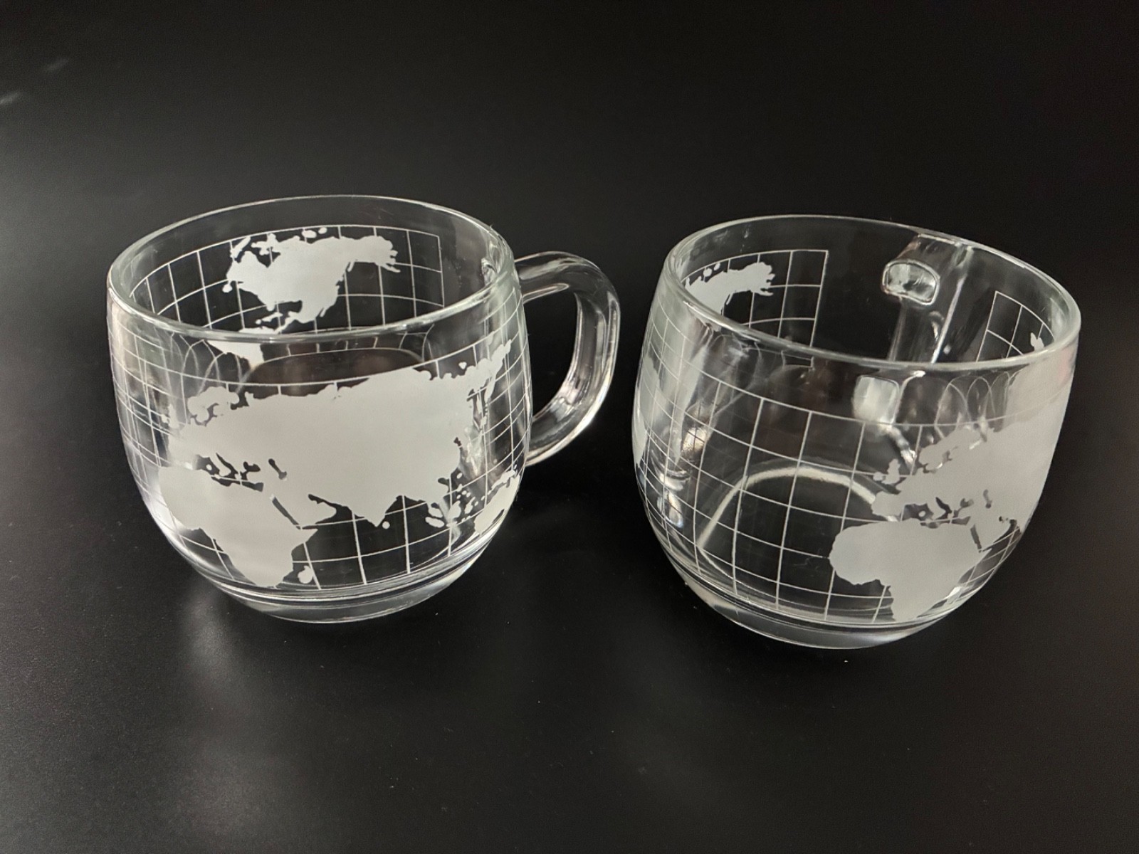 Vintage Lot of 2 The Nestle Co Inc World Globe Glass Coffee Tea Cocoa Mugs Cups Vintage Lot of 2 The Nestle Co Inc World Globe Glass Coffee Tea Cocoa Mugs Cups