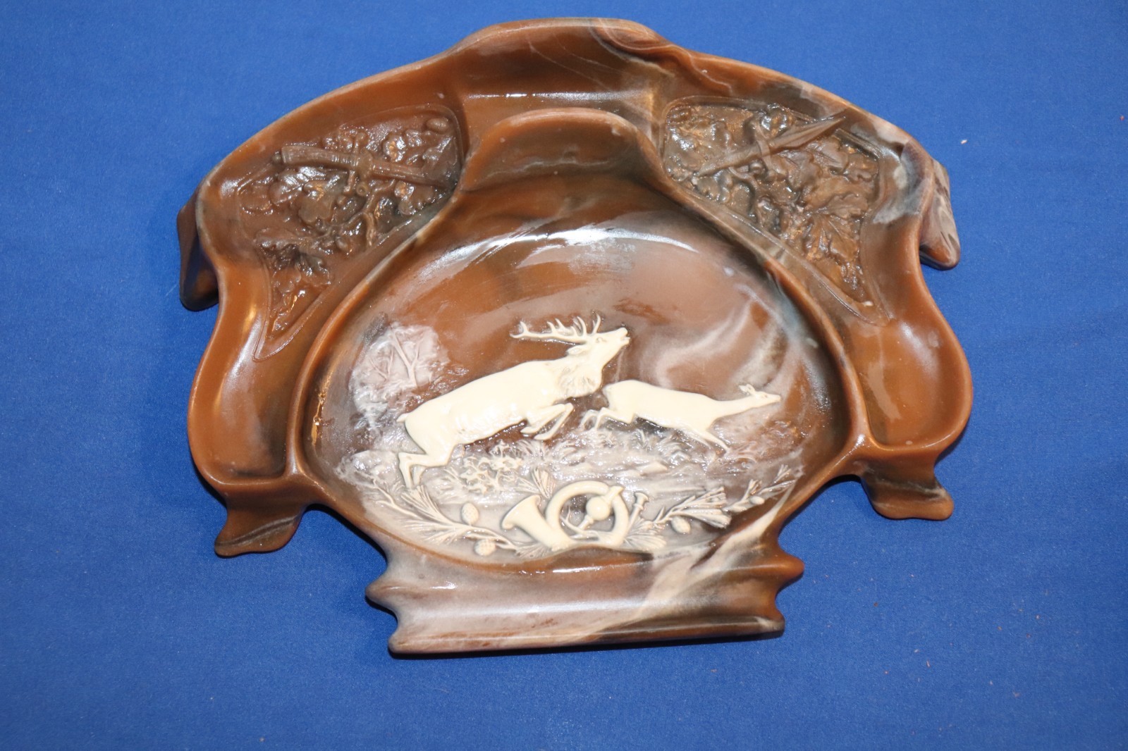 Vintage Genuine INCOLAY STONE: Elk Hunting Scene Valet Desk Organizor Vintage Genuine INCOLAY STONE: Elk Hunting Scene Valet Desk Organizor