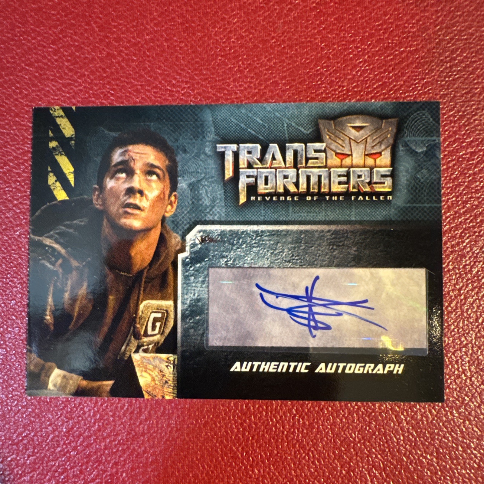 2009 Topps Transformers Revenge of the Fallen Authentic Autograph Shia LaBeouf 2009 Topps Transformers Revenge of the Fallen Authentic Autograph Shia LaBeouf