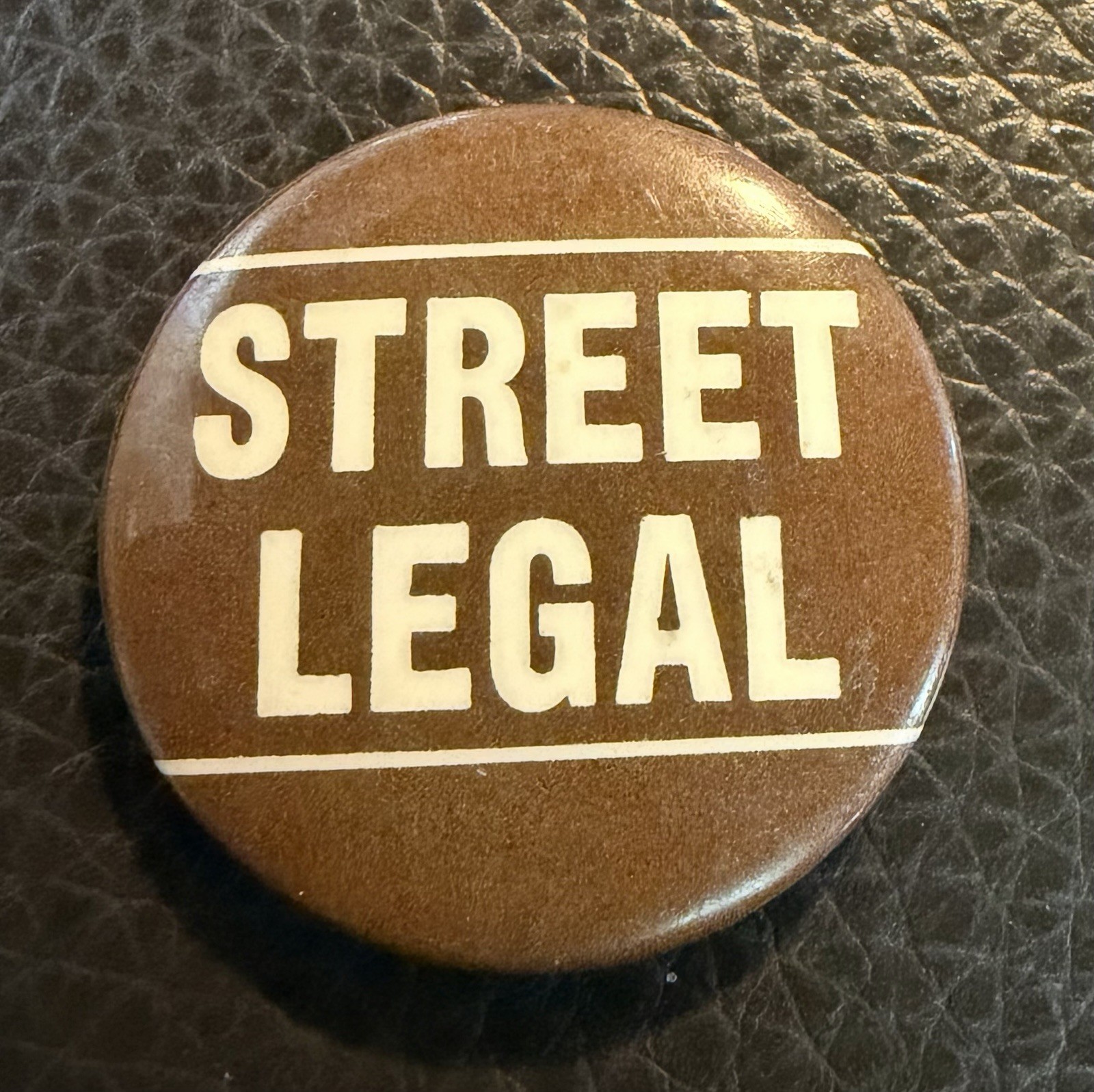 Vintage 1978 BOB DYLAN promo pin Street Legal button Pinback Columbia Records