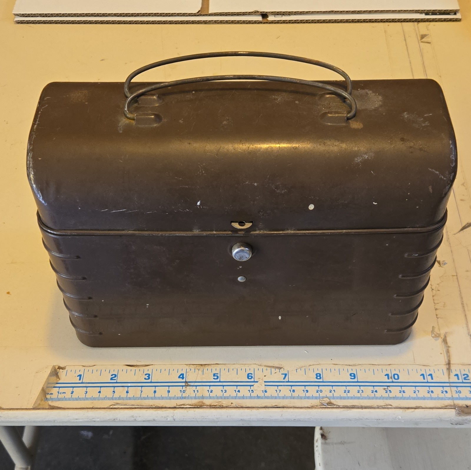 Aladdin Vintage Pre-1970 Metal Lunchbox w/ Metal Thermos Bottle Cup Lid Cork