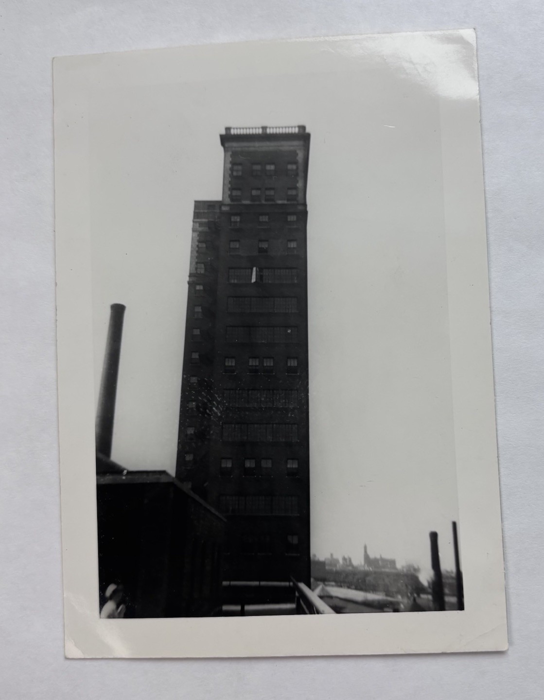 Vintage Photo c1940s St Luke\'s Hospital Building Chicago Illinois B&W Snapshot