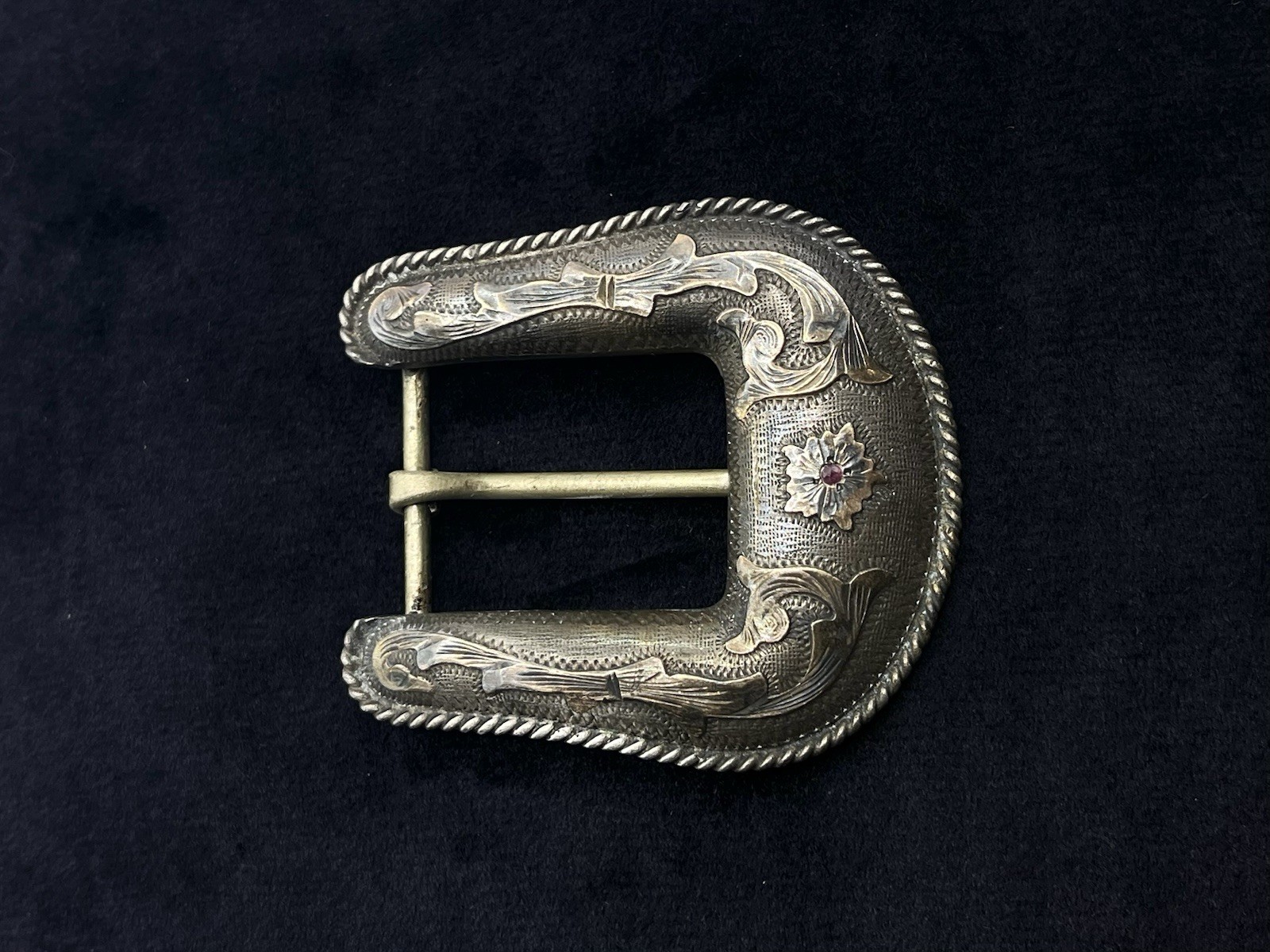 Vintage VOGT Hand Engraved 14k Gold Sterling Silver Ranger Belt Buckle 1” Belt Vintage VOGT Hand Engraved 14k Gold Sterling Silver Ranger Belt Buckle 1” Belt