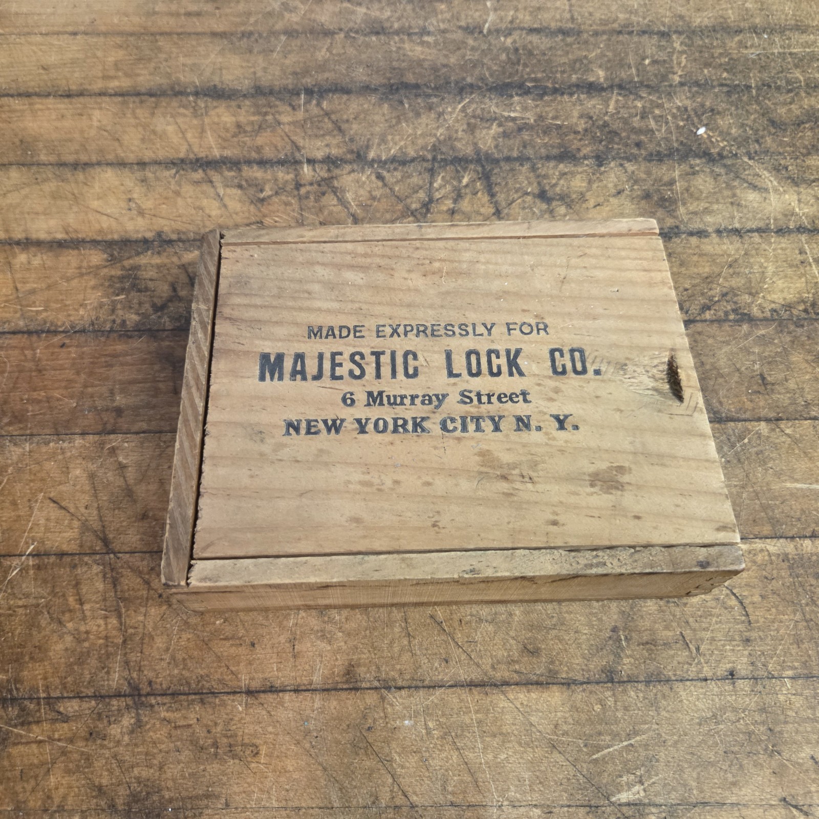 VINTAGE MAJESTIC LOCK CO. LOCKSMITH TOOL CONTENTS AND WOOD BOX ADVERTISING RARE 