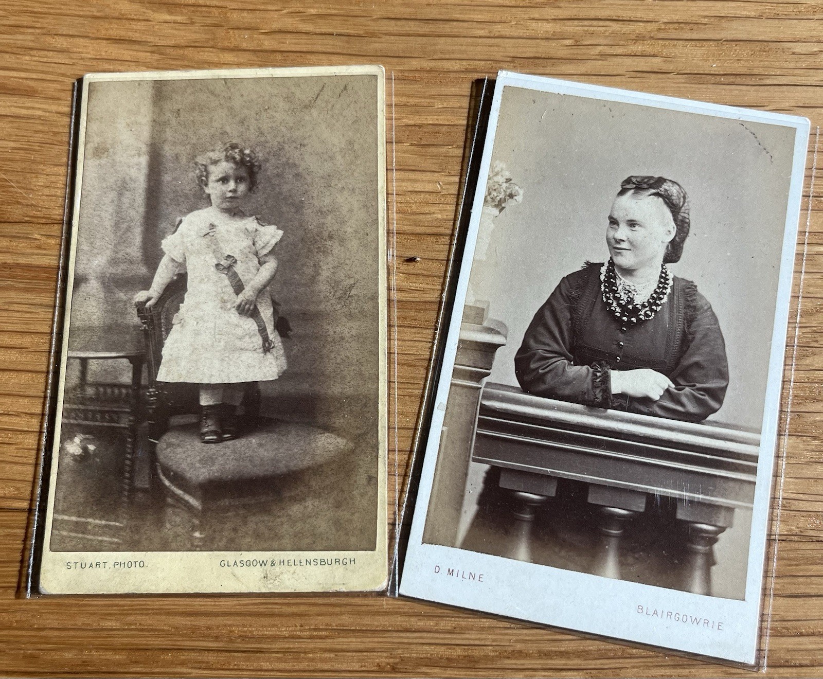 2 antique photos CDV little girl Glasgow woman Blairgowrie Scotland 2 antique photos CDV little girl Glasgow woman Blairgowrie Scotland