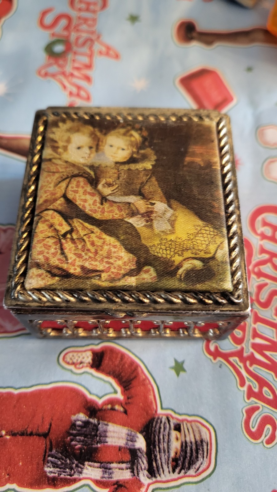 Vtg Lacaux Renoir Silk Top Trinket Jewelry Box Square Children Cornelius De Vos Vtg Lacaux Renoir Silk Top Trinket Jewelry Box Square Children Cornelius De Vos