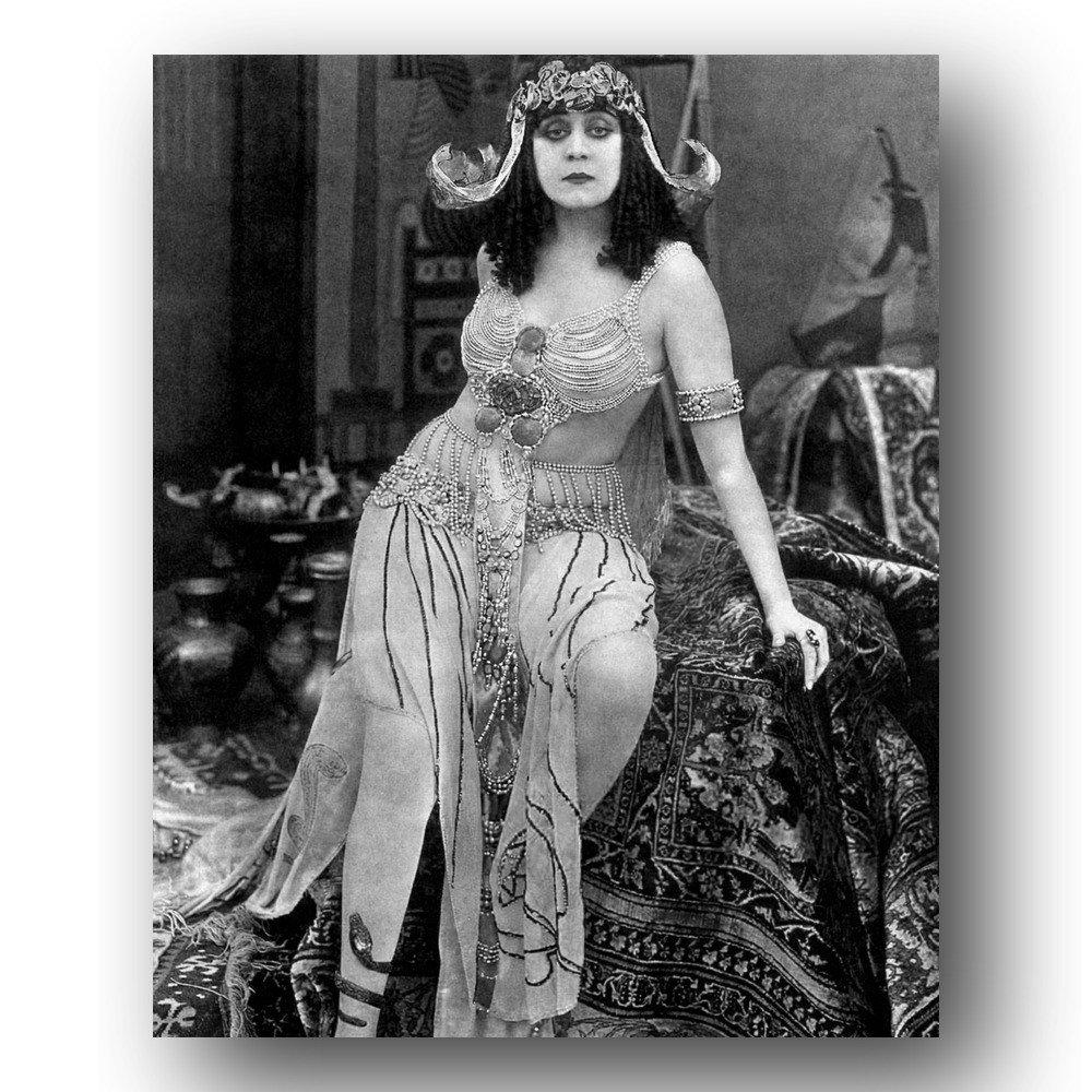 Theda Bara Photo 8x10 Cleopatra Film Set 1917 Glamour Actress-3