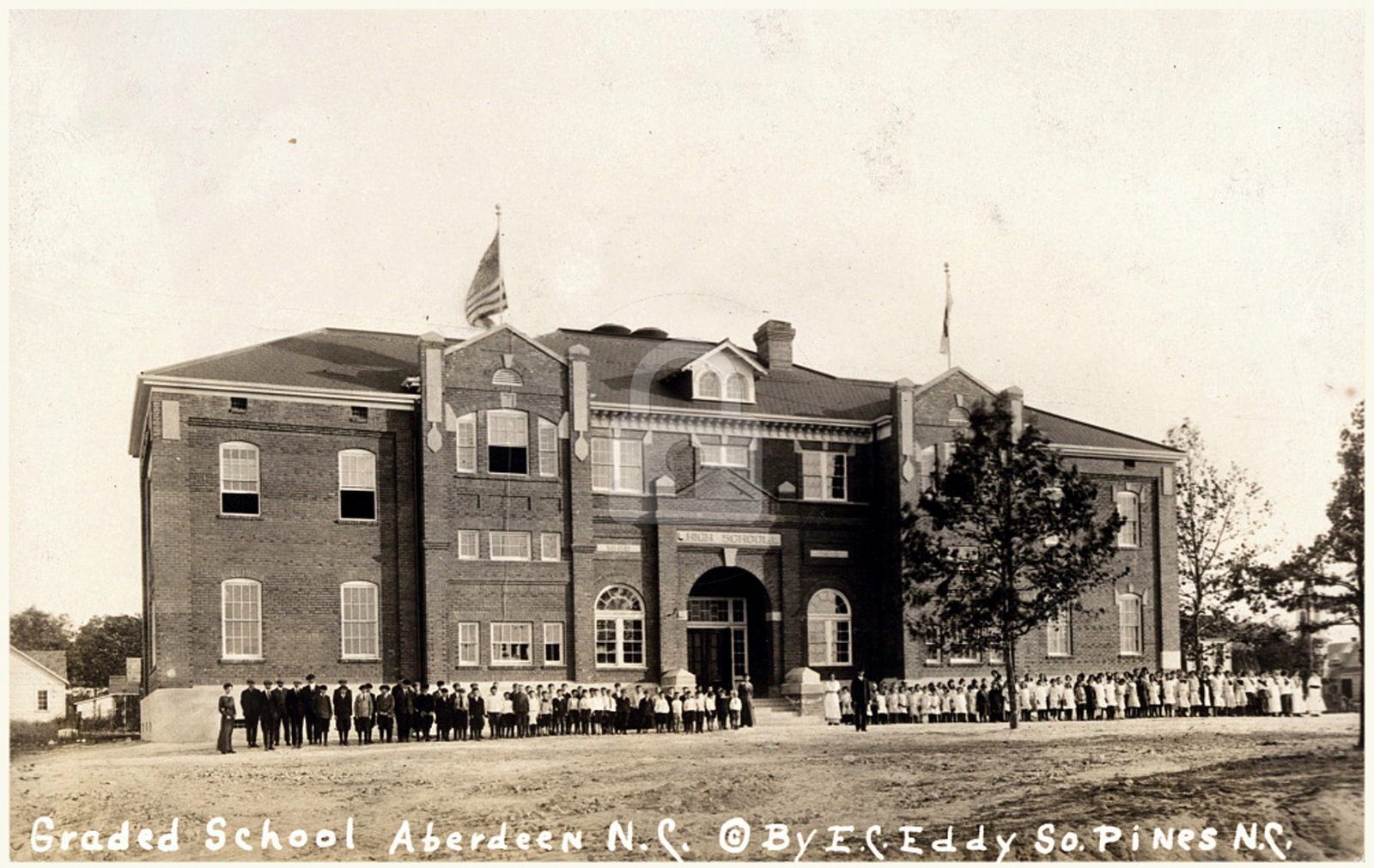 Graded school, Aberdeen, NC North Carolina 1914 RPPC Photo Postcard COPY