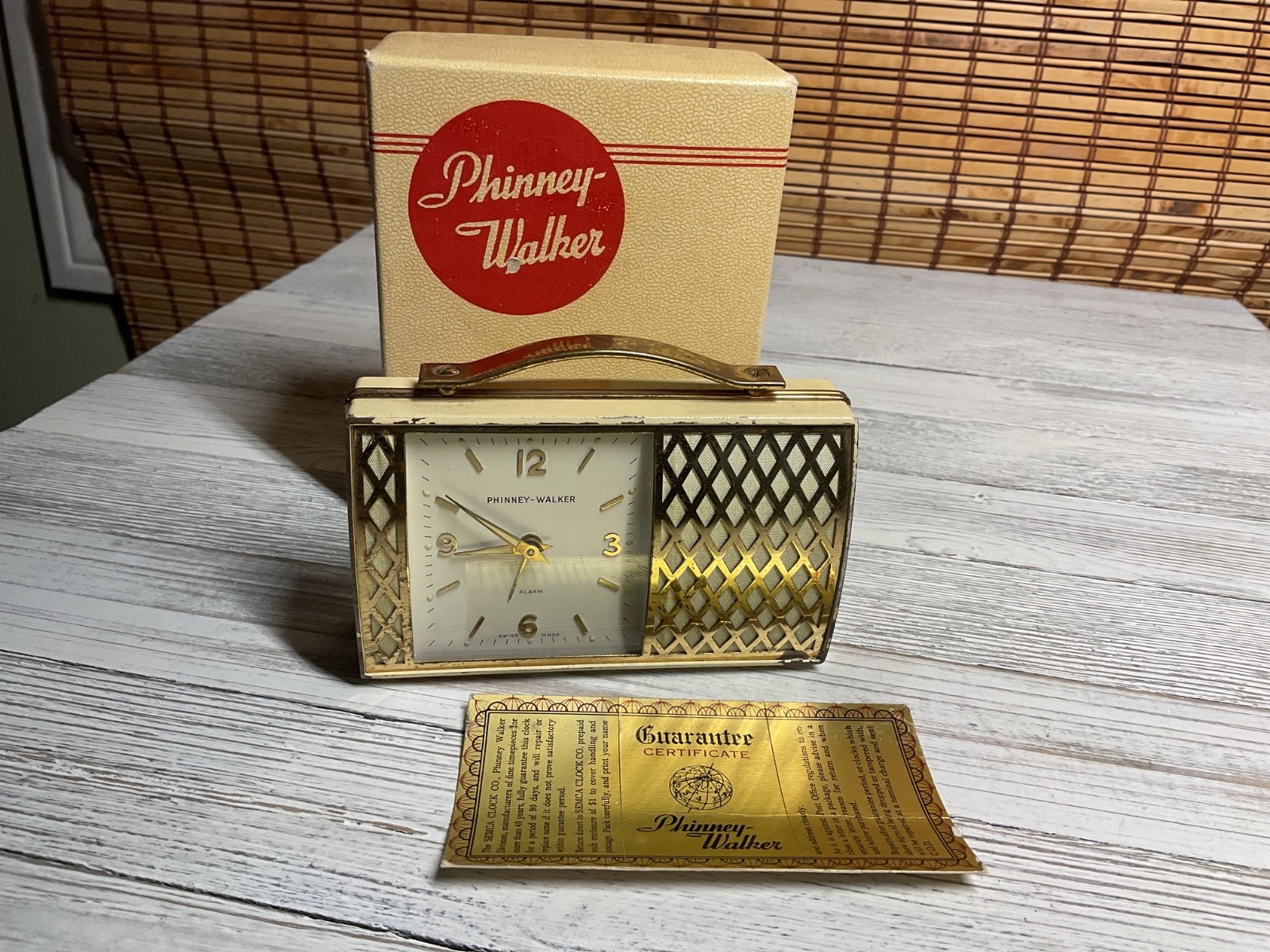 Vintage Phinney-Walker Swiss Wind Up music Alarm Clock radio-grill TV-style Work Vintage Phinney-Walker Swiss Wind Up music Alarm Clock radio-grill TV-style Work