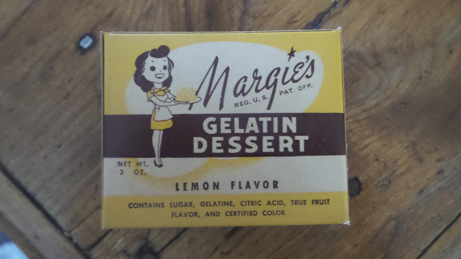 Vintage MARGIE\'S GELATIN DESSERT BOX NOS, Lemon Flavor