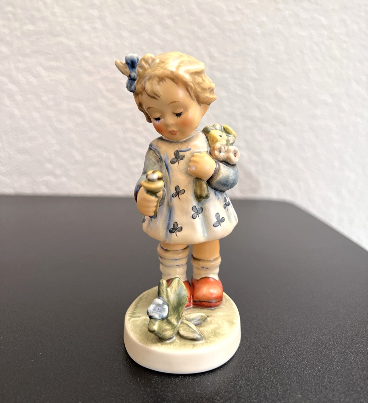Hummel # 1775 Hum 837 Hummel # 1775 Hum 837