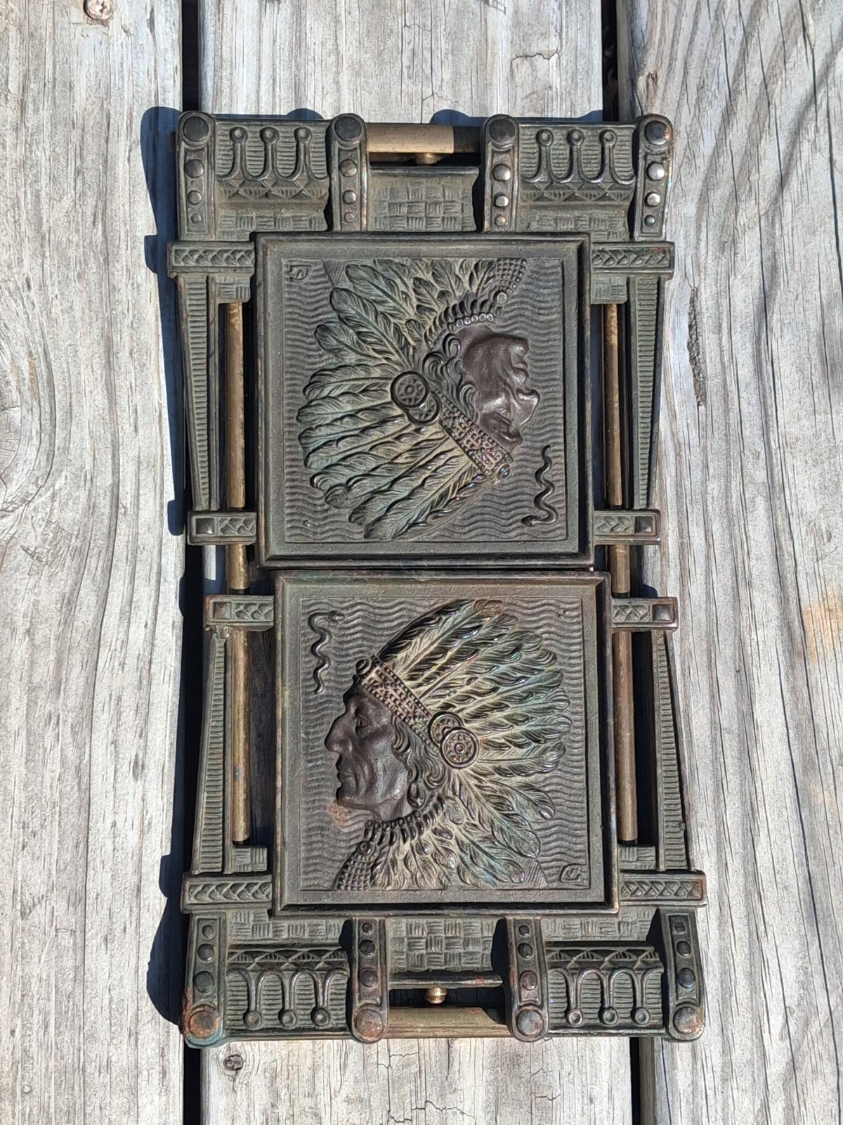 ANTIQUE C.J.O. JUDD AMERICAN WAR INDIAN CAST IRON BOOKENDS BOOK RACK DESK ART US ANTIQUE C.J.O. JUDD AMERICAN WAR INDIAN CAST IRON BOOKENDS BOOK RACK DESK ART US