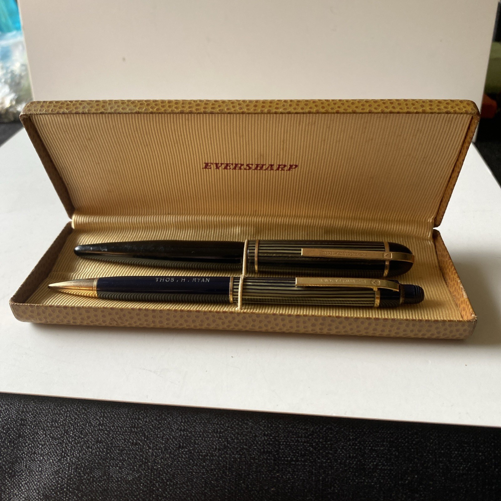 VINTAGE EVERSHARP PEN/ PENCIL SET