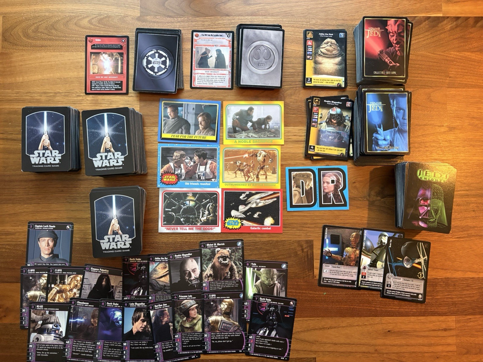 (650) STAR WARS TCG WOTC EARLY 2000s TRADING CARDS: YODA, VADER
