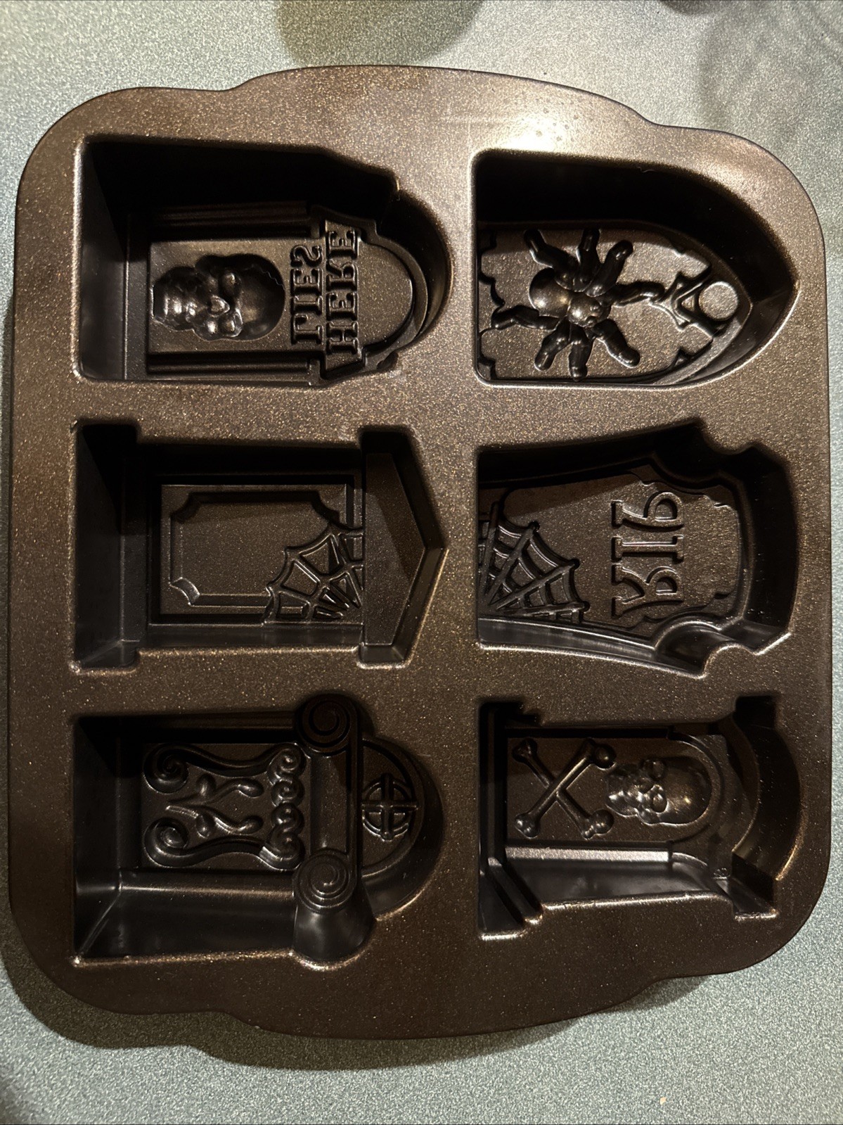 Nordic Ware Tombstone 6-Mold Cakelet Pan for Halloween