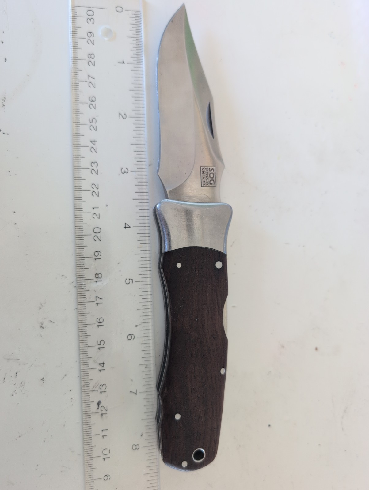 SOG Tomcat S17 Japanese Pocket Knife Wood Handle SOG Tomcat S17 Japanese Pocket Knife Wood Handle