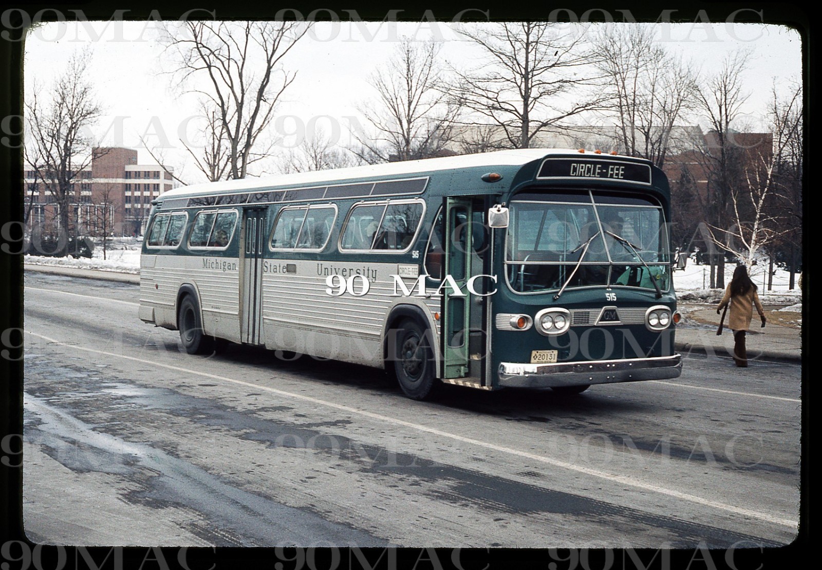 MICHIGAN STATE UNIVERSITY (LANSING). GM COACH BUS #515. Original Slide 1971.