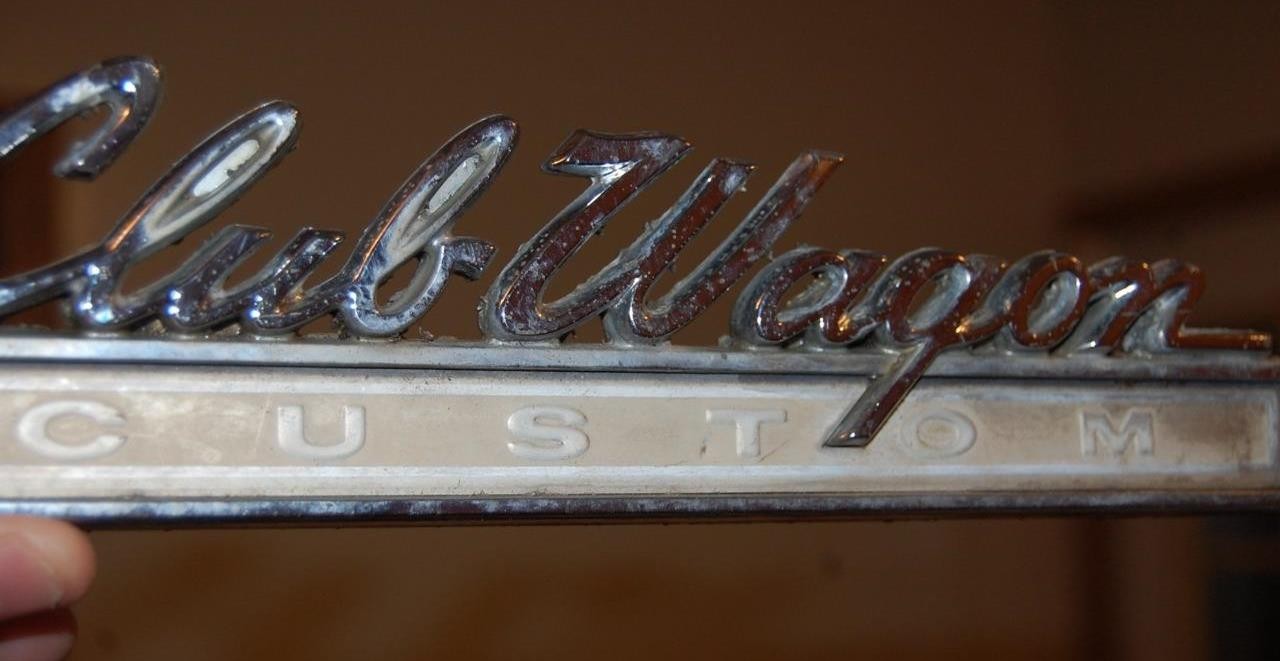 VINTAGE FORD CLUB WAGON CUSTOM CAR TRUCK EMBLEM CHROME METAL TAG PLAQUE