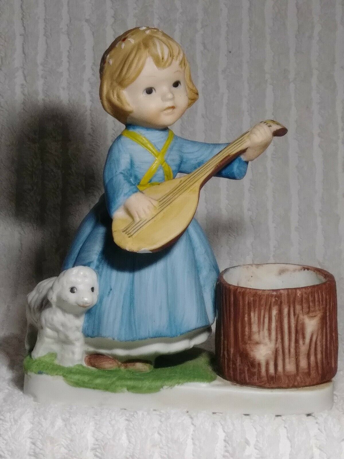 VERONA VERGASI Candleholder Figurine 1980 Statue Mandolin Lamb Porcelain Vintage