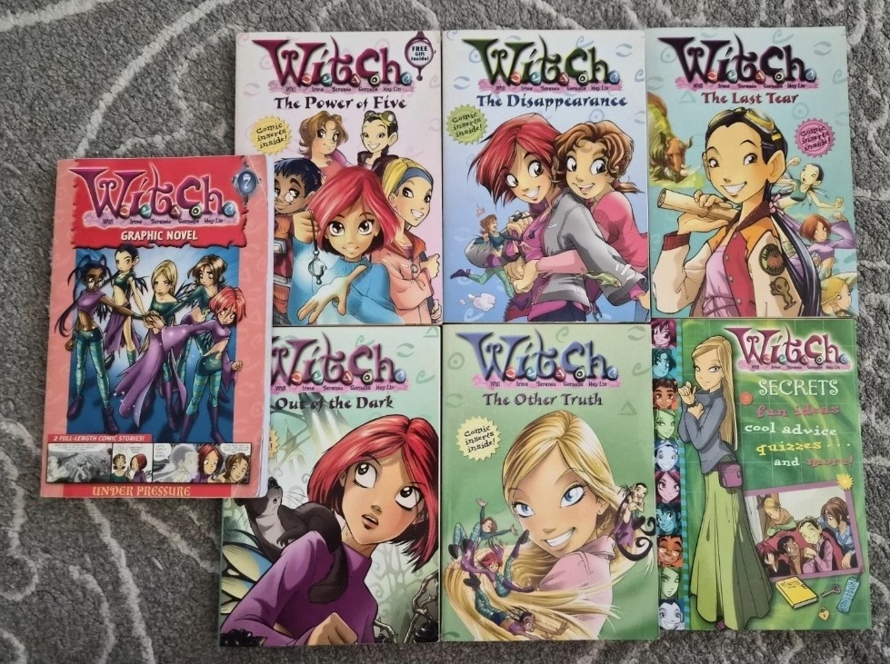 W.I.T.C.H. Witch Lot Of 7 Books Graphic Novel Rare Sealed Trading Card