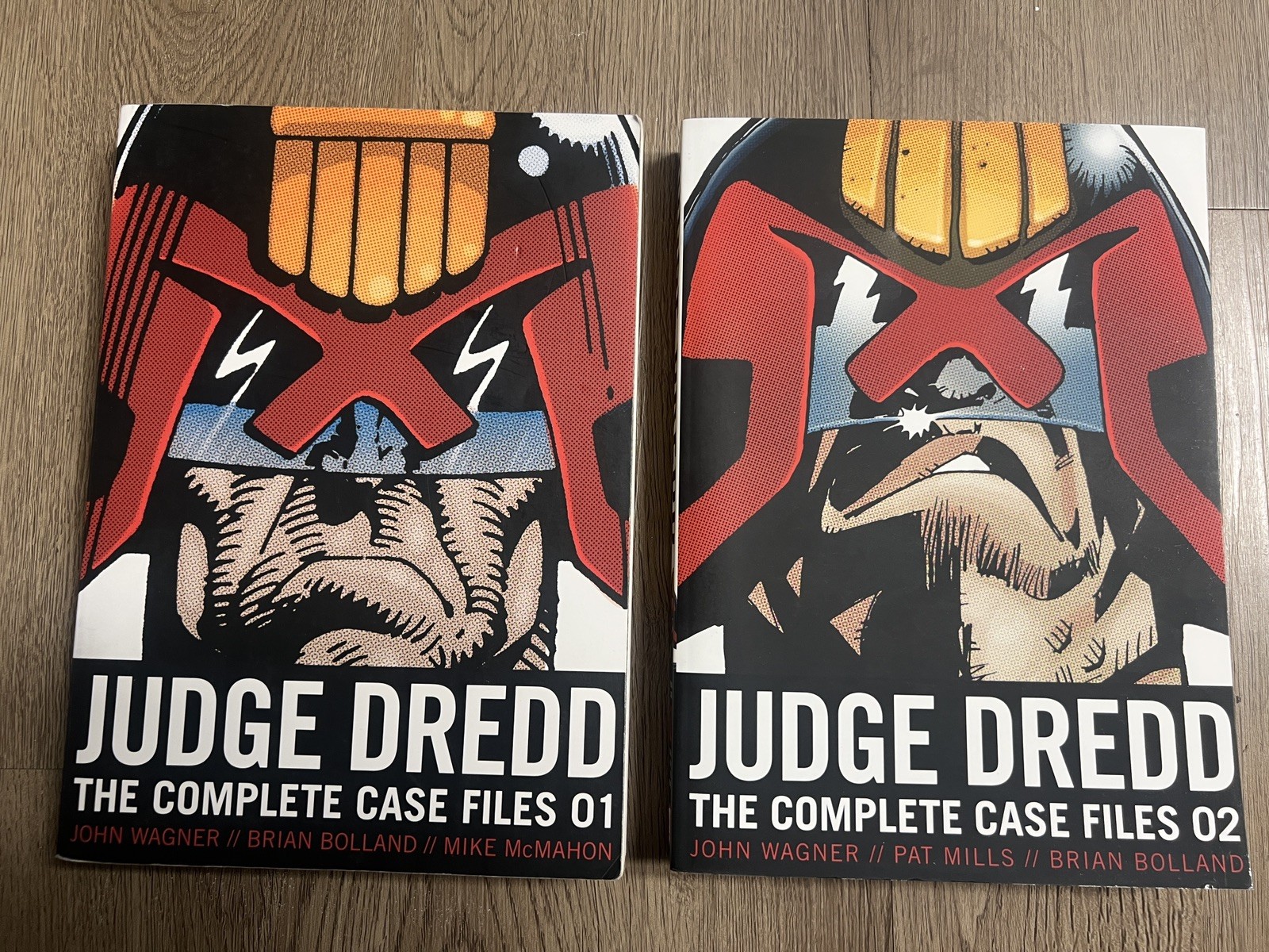 Judge Dredd Complete Case Files 01 + 02 Judge Dredd Complete Case Files 01 + 02