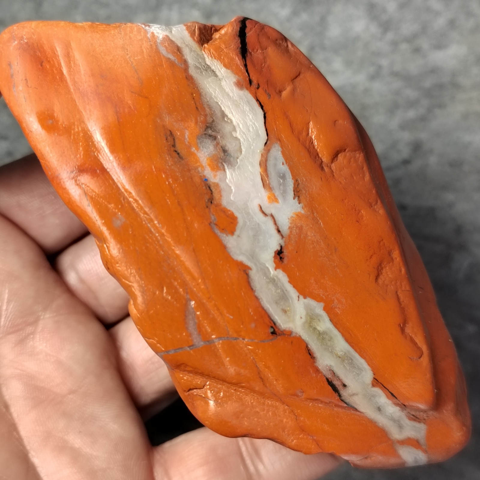 230g Beautiful Natural Stone Polished Red Jasper Mineral Specimen Display Piece 230g Beautiful Natural Stone Polished Red Jasper Mineral Specimen Display Piece