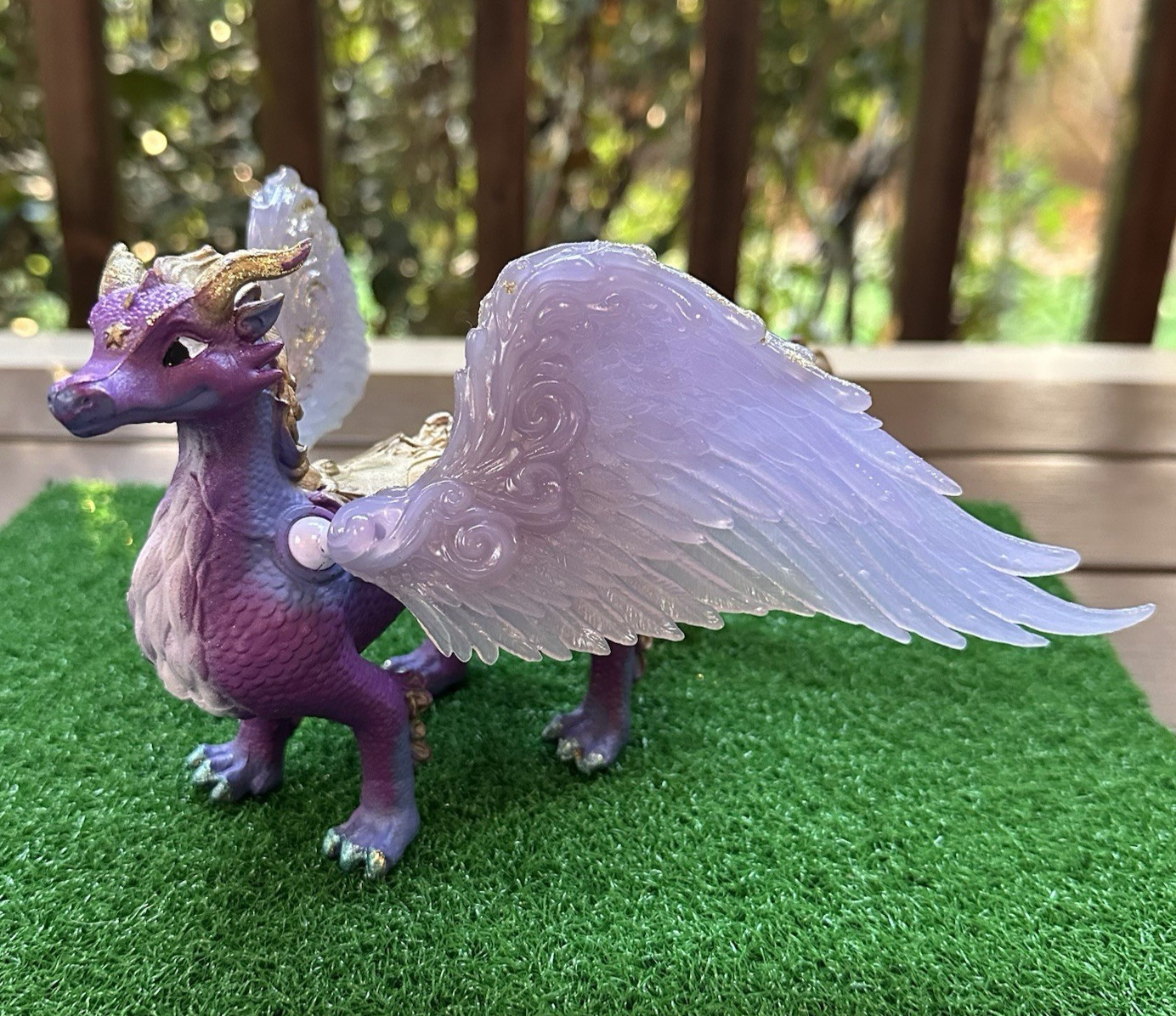Schleich Bayala Nightsky Dragon Toy Figurine 70762 Purple Glitter Moveable Wings