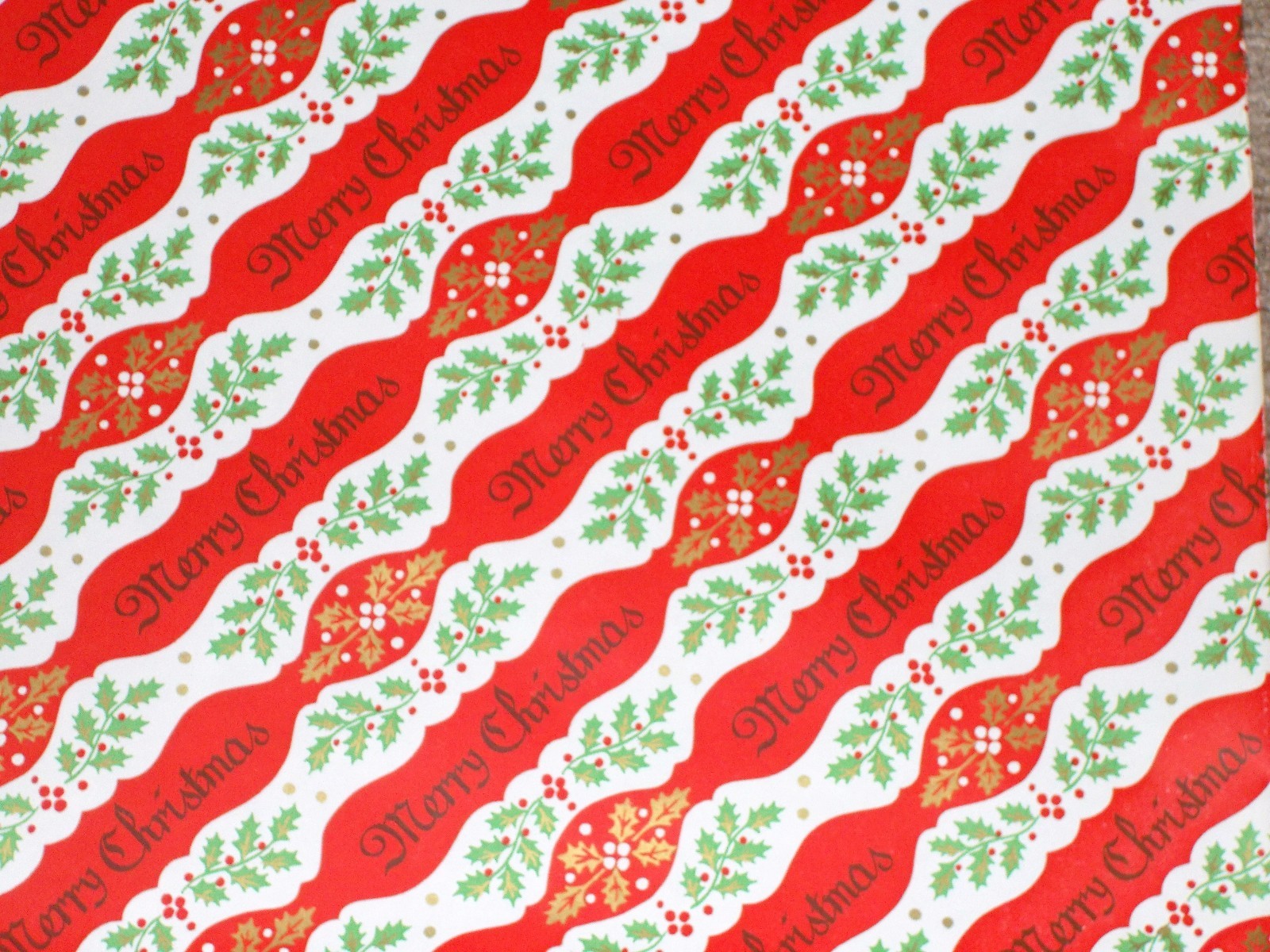 VTG MERRY CHRISTMAS 1950 ATOMIC AGE STORE WRAPPING PAPER 2 YARDS MCM HOLLY