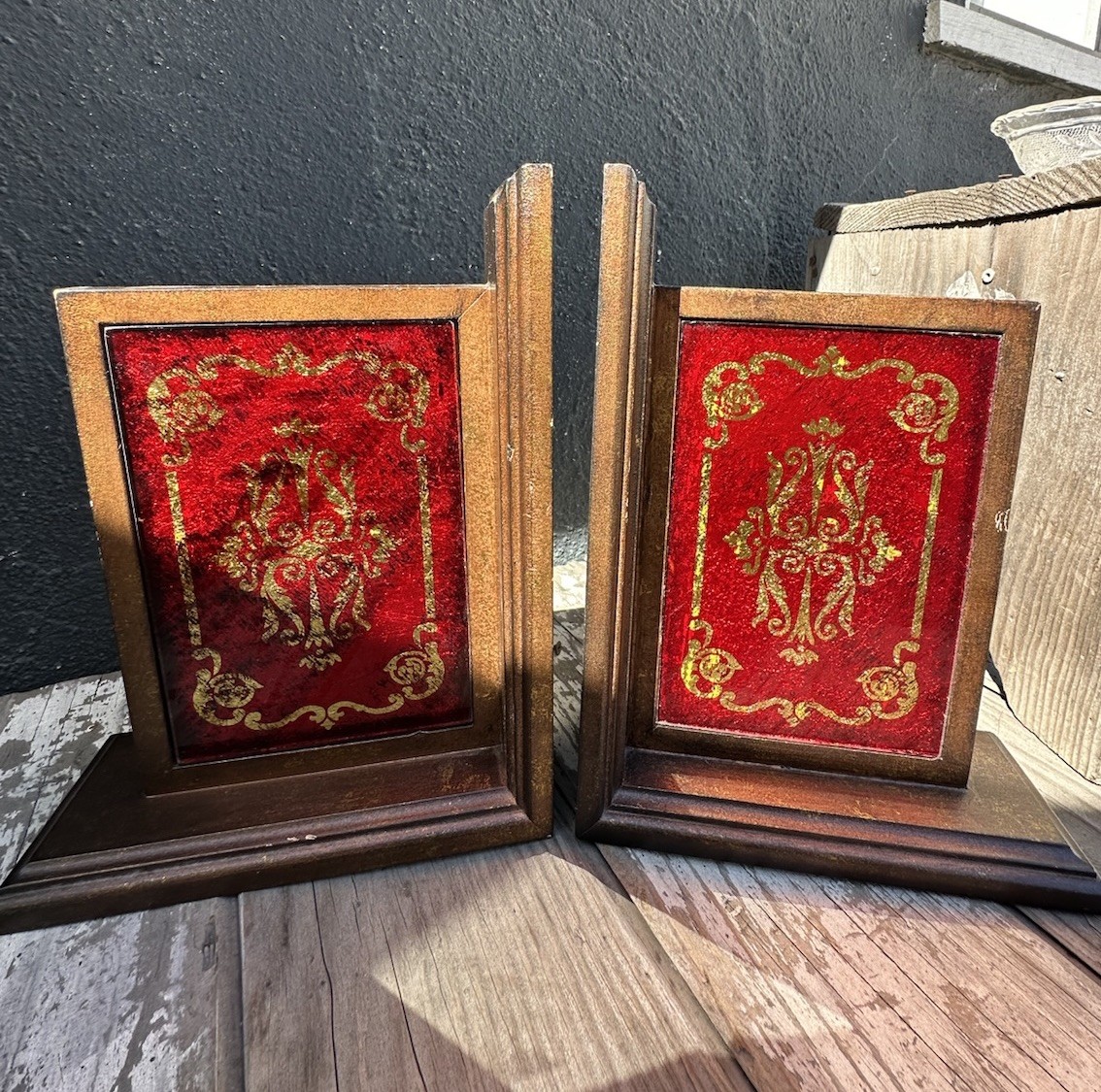 Gold Shimmery Bookends ON WOOD Hollywood Regency Heavy Classy Vtg Kirkland Gold Shimmery Bookends ON WOOD Hollywood Regency Heavy Classy Vtg Kirkland