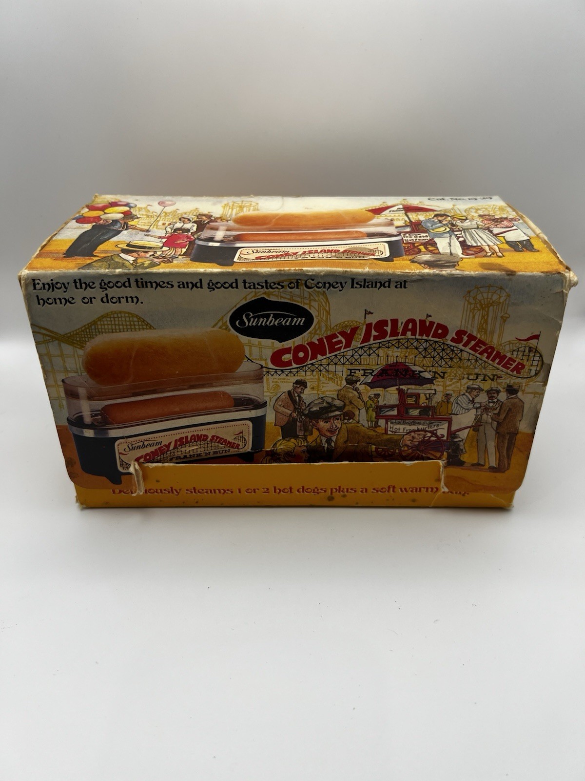 NOS Vintage 1970s Sunbeam Coney Island Frank‘N Bun Hot Dog Steamer-Tested NOS Vintage 1970s Sunbeam Coney Island Frank‘N Bun Hot Dog Steamer-Tested