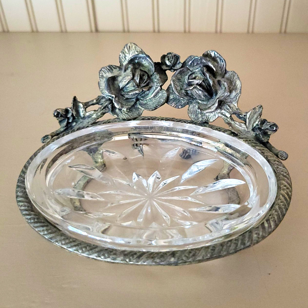 Vintage Mid Century Stylebuilt Rose Floral Footed Soap Dish, Hollywood Regency