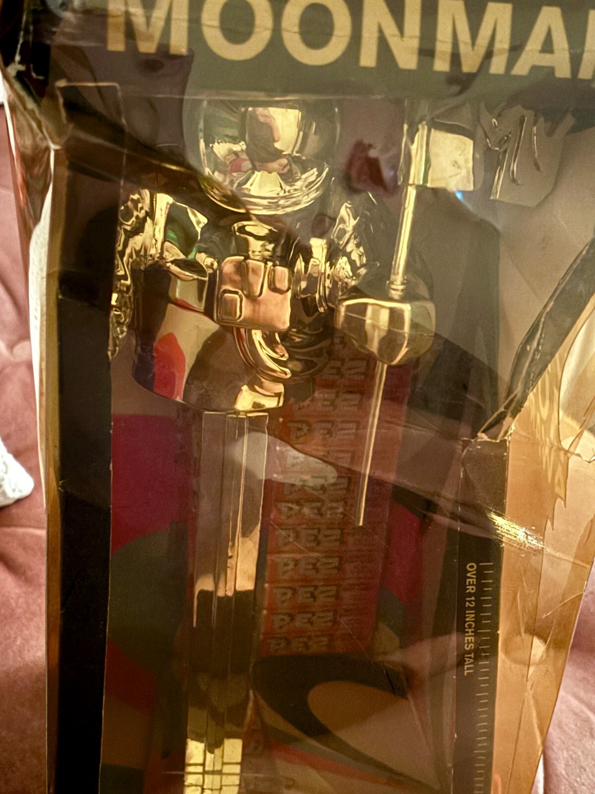 GOLD - 2005 MTV Moonman VMA Video Music Awards Giant Pez Dispenser *New in Box*