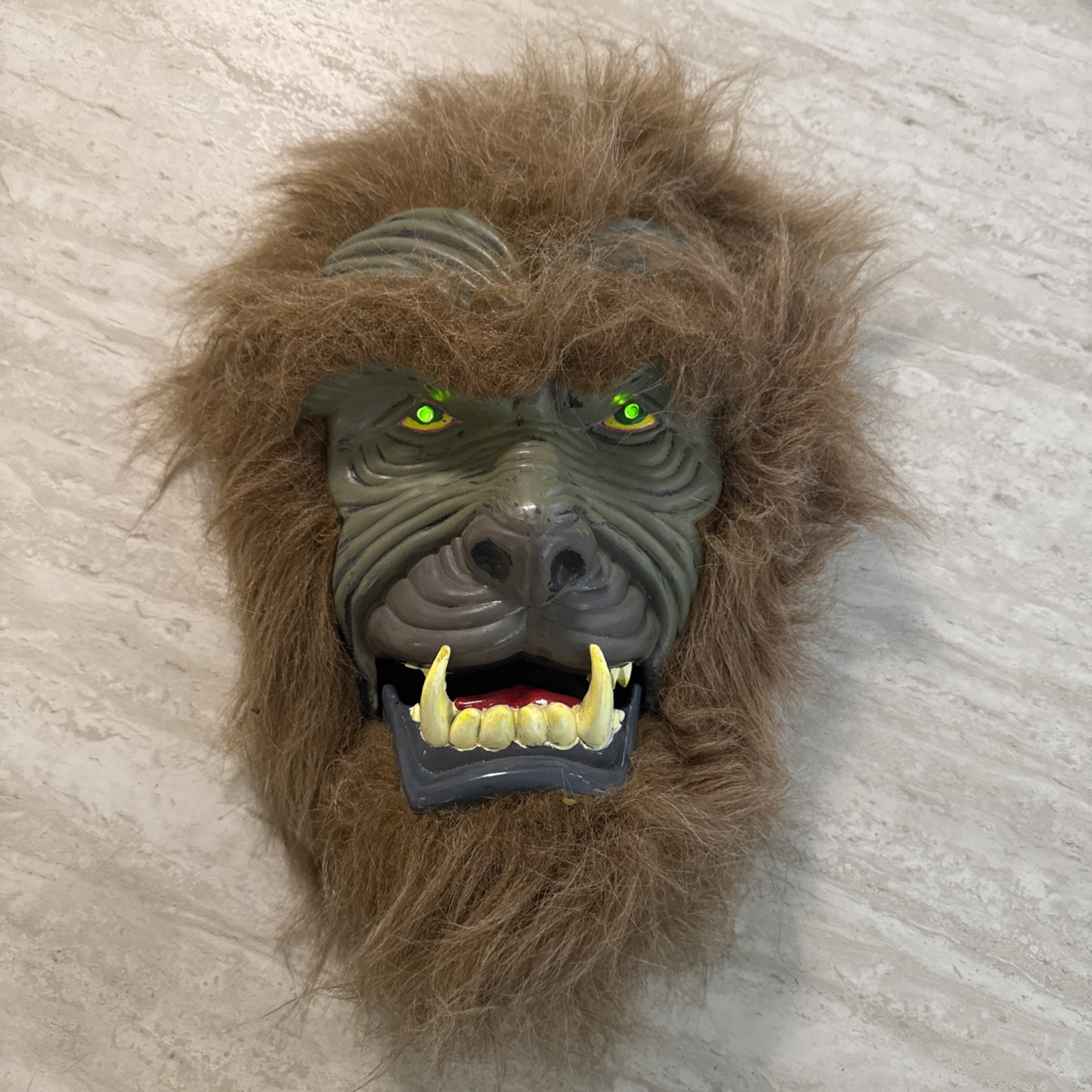 Gemmy Halloween Animatronic Werewolf Wolf Talk Singing Boogie Man 17