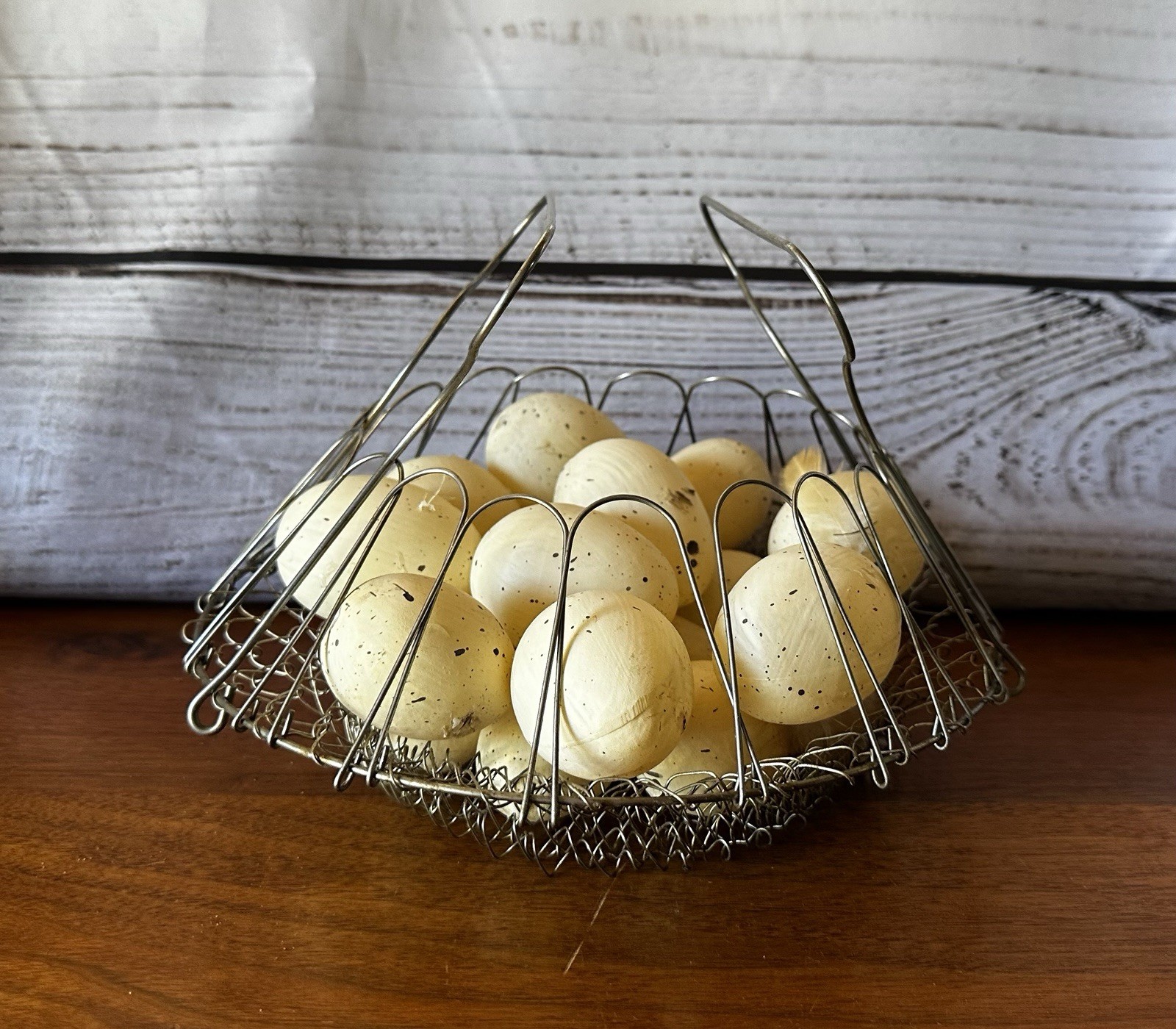 VTG Farmhouse Country Metal Mesh Wire Basket With Handles & Decorative Faux Eggs