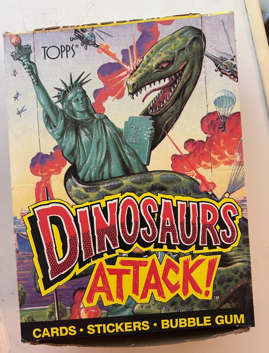 1988 Topps Dinosaurs Attack Wax Box Clean Box; Opened Box, Unopened Packs