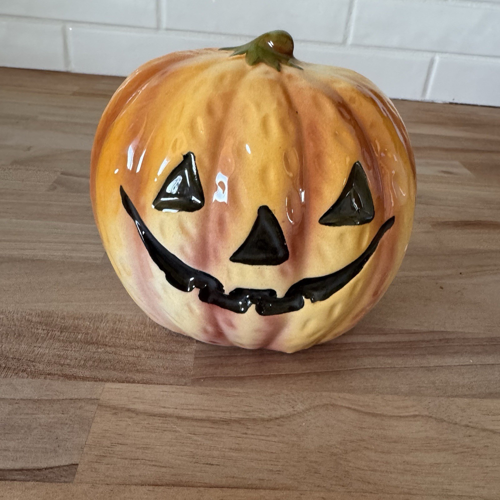 Vintage Relpo Halloween Pumpkin Jack-O-Lantern Planter T855 - Read