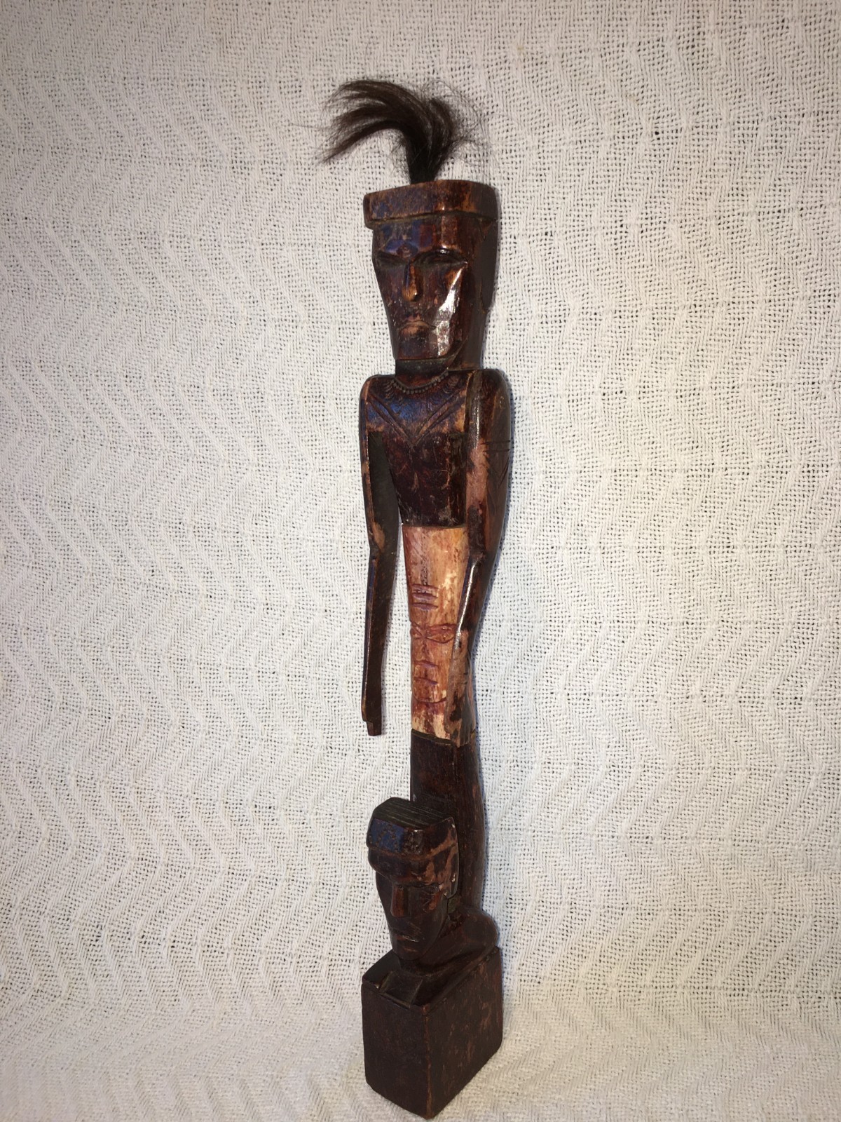 VTG African Hand Crafted Wooden Statue 2 Heads 2 Pcs Make 1 Piece 17” Tall VTG African Hand Crafted Wooden Statue 2 Heads 2 Pcs Make 1 Piece 17” Tall