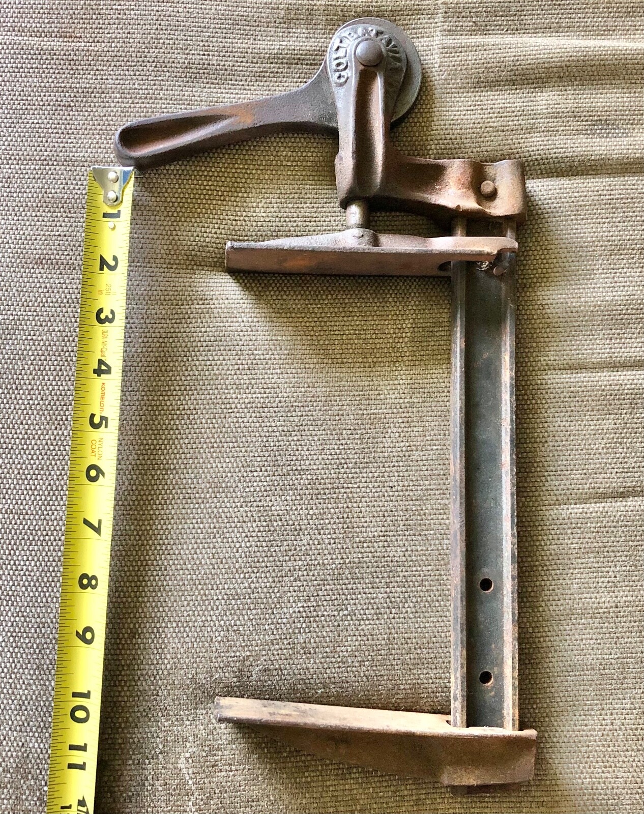 VINTAGE COLT BATAVIA BAR \