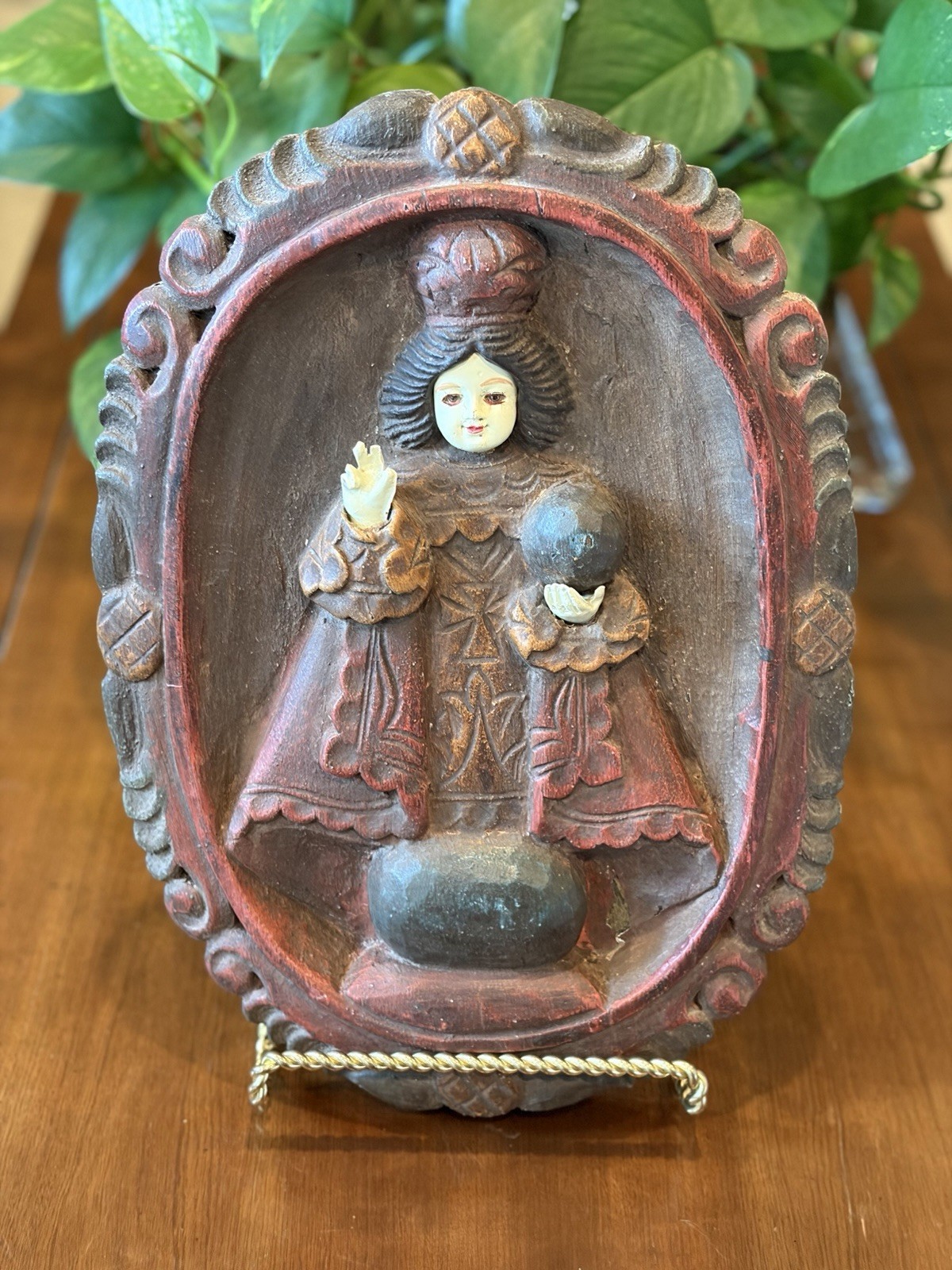 Vintage Hand Carved Wood Santo Nino de Cebu Christ Child Rellebe Plaque Art 12”