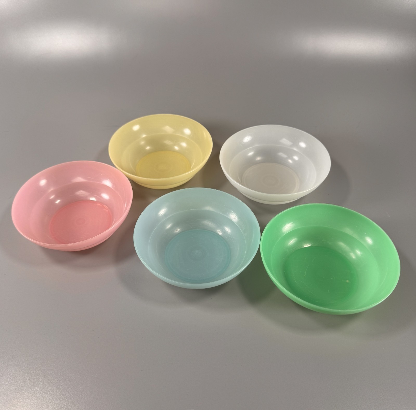 Vtg Lot of 5  Tupperware Bowl Millionaire 154-2 | pastel berry + snack bowls EUC