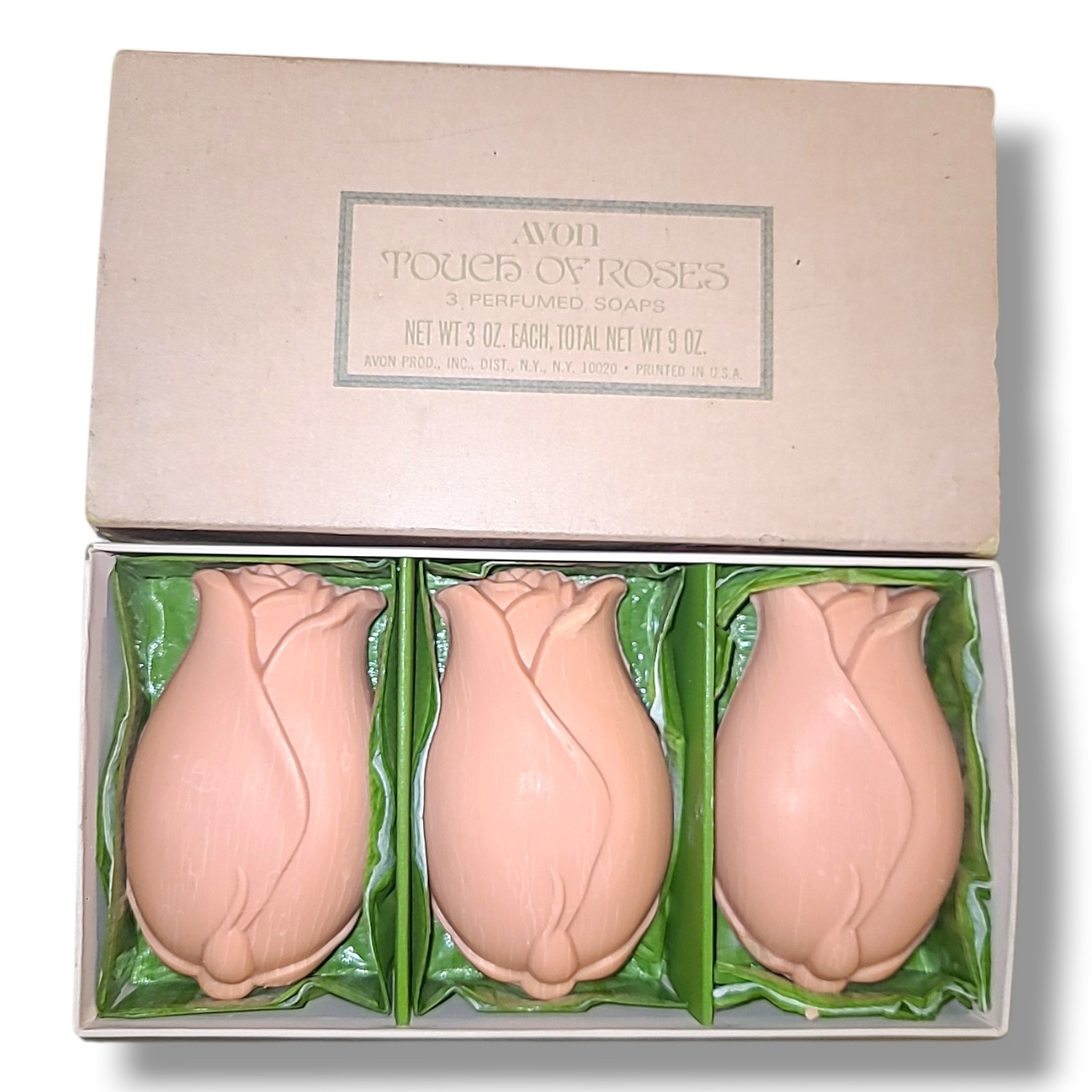 Vintage Avon Touch of Roses 3 Perfumed Soap Bars Still in Box 1970\'s Pink Roses