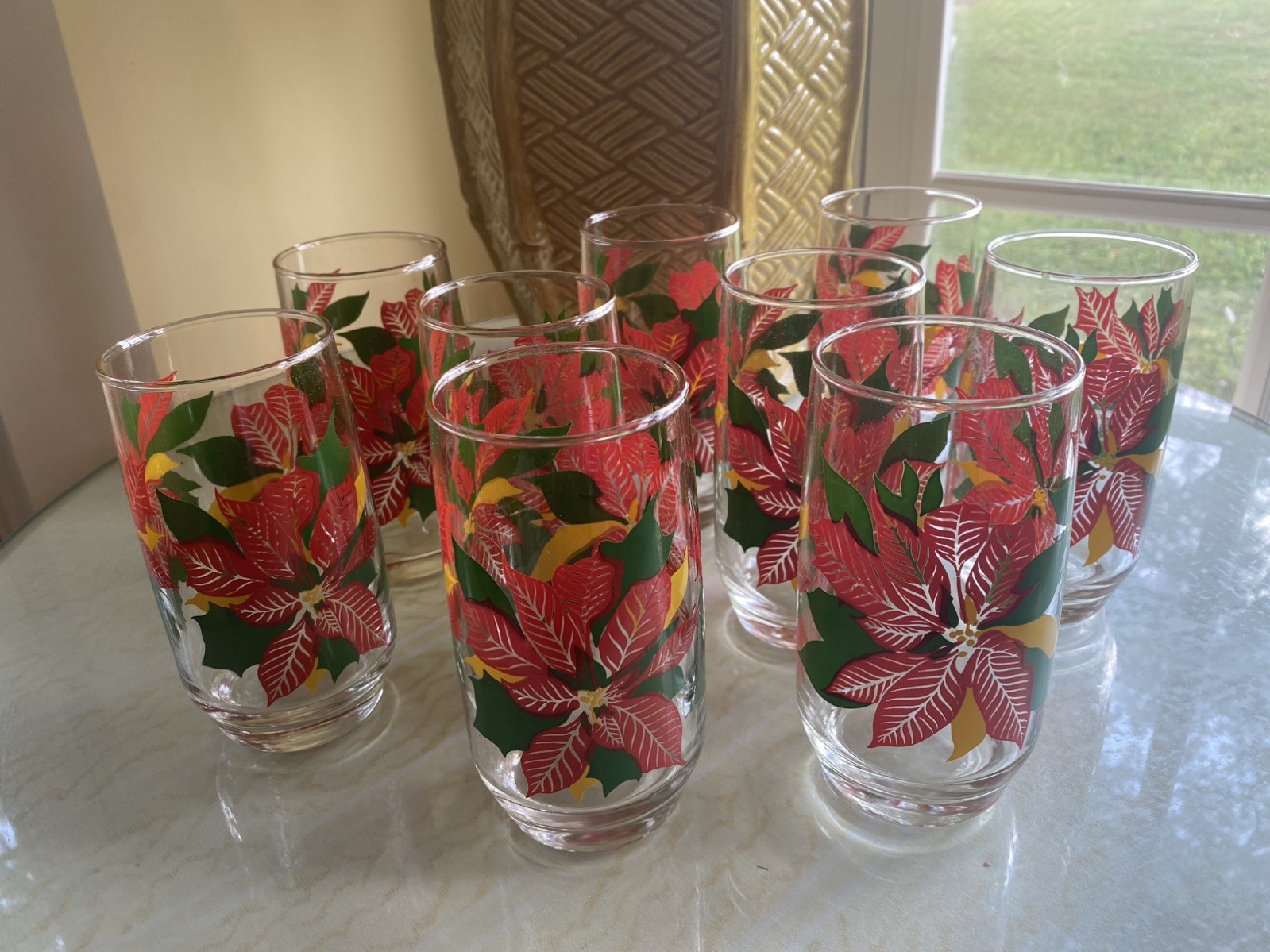 Vintage Anchor Hocking Christmas Poinsettia 12 Oz Tumblers Set of 8 REDUCED Vintage Anchor Hocking Christmas Poinsettia 12 Oz Tumblers Set of 8 REDUCED