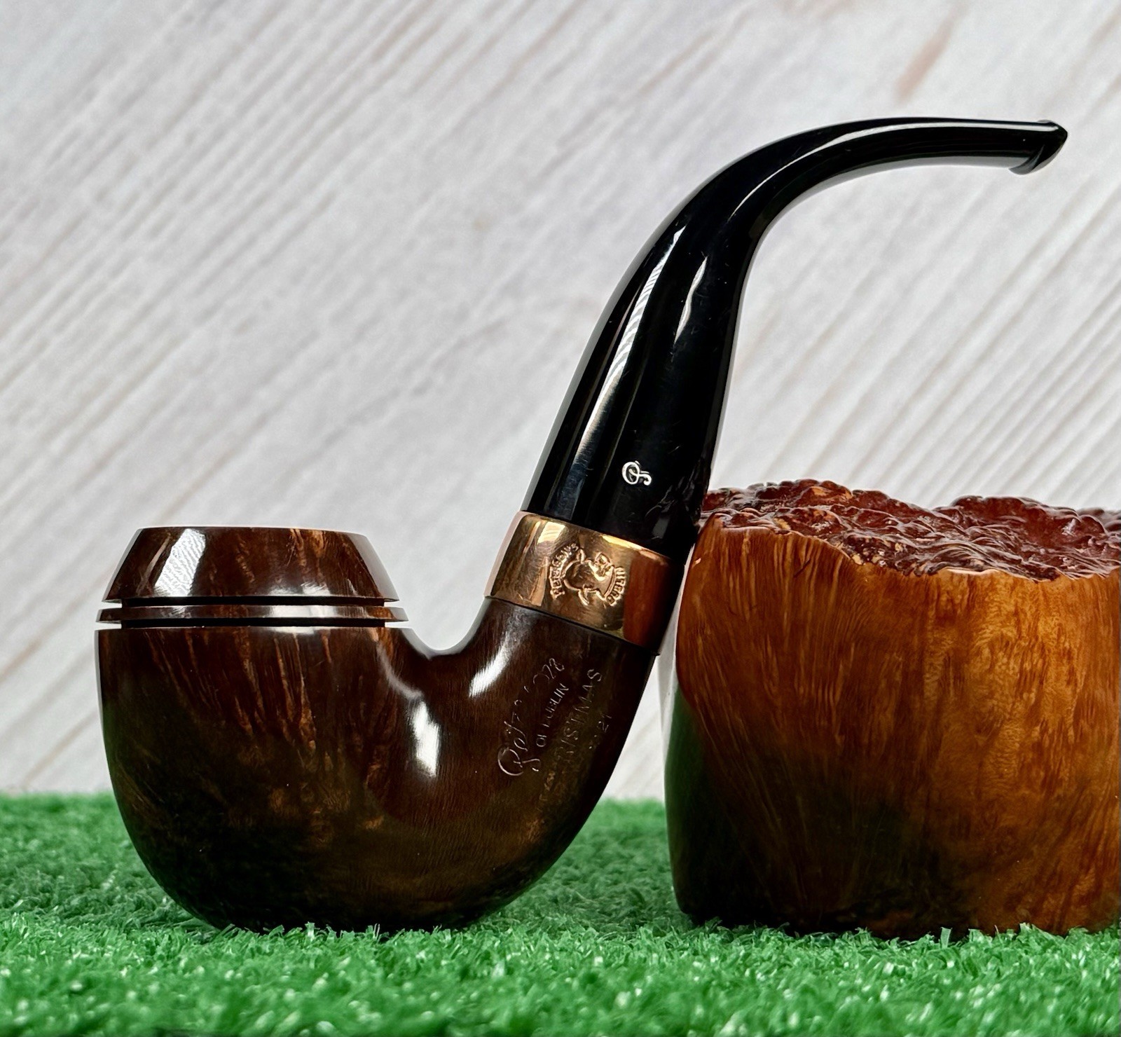 PETERSON CHRISTMAS 2021 SHERLOCK HOLMES HERITAGE STAIN BASKERVILLE  ESTATE PIPE