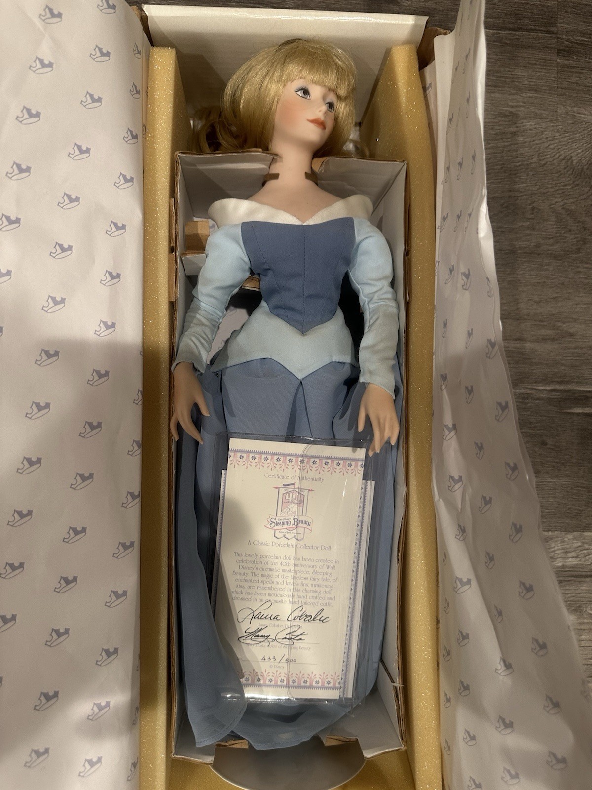 Sleeping Beauty 40th Anniversary Porcelain Doll Sleeping Beauty 40th Anniversary Porcelain Doll