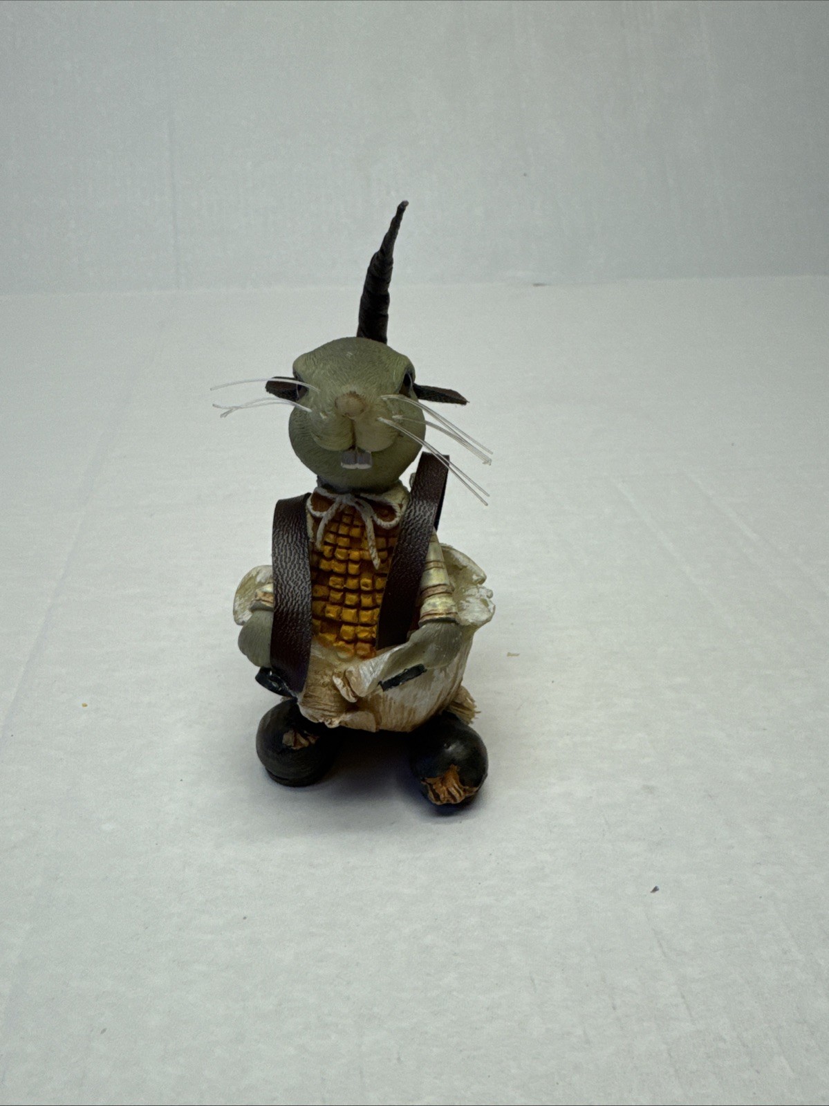 Unique Multimedia Field Rat with Corn Husk Body Figure 4 Unique Multimedia Field Rat with Corn Husk Body Figure 4