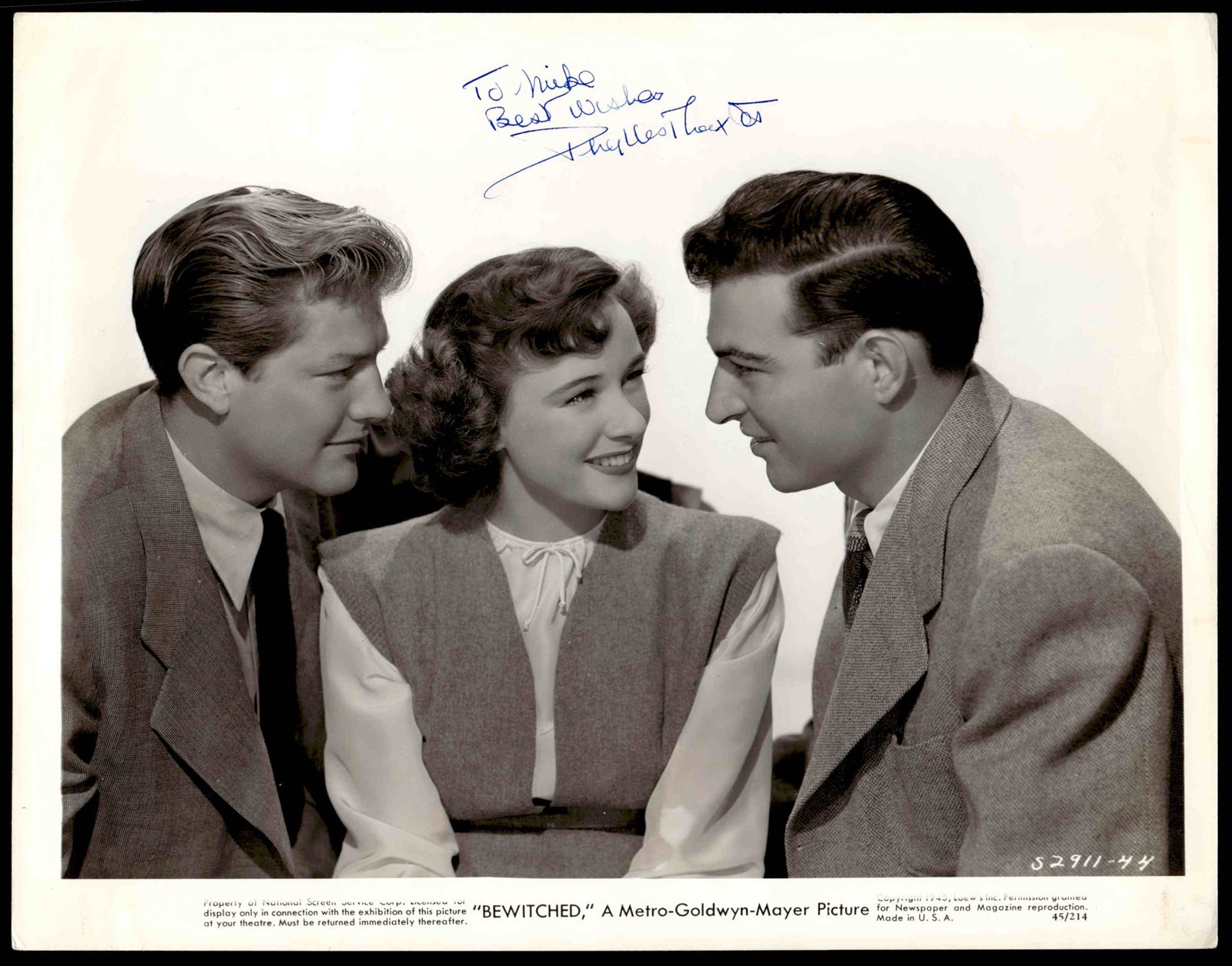 Phyllis Thaxter Actress Signed 8 x 10